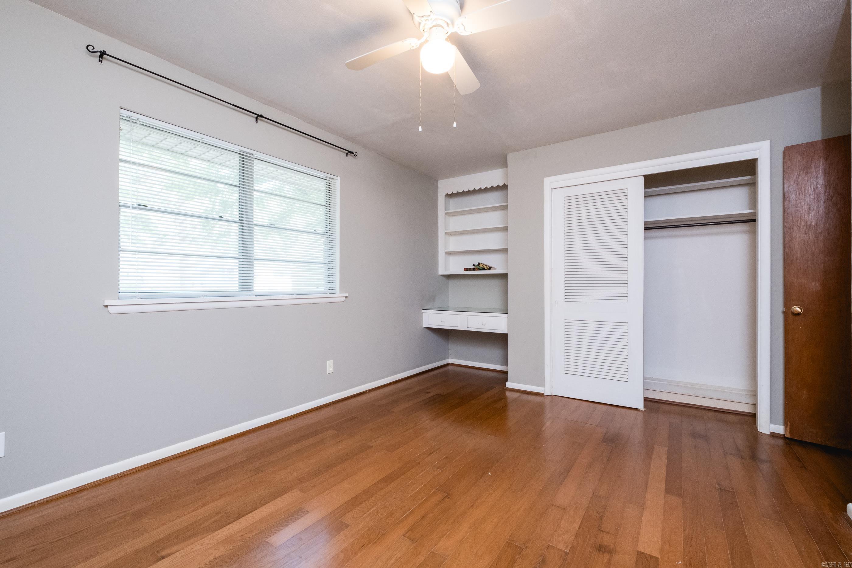 KINGWOOD PLACE - Residential