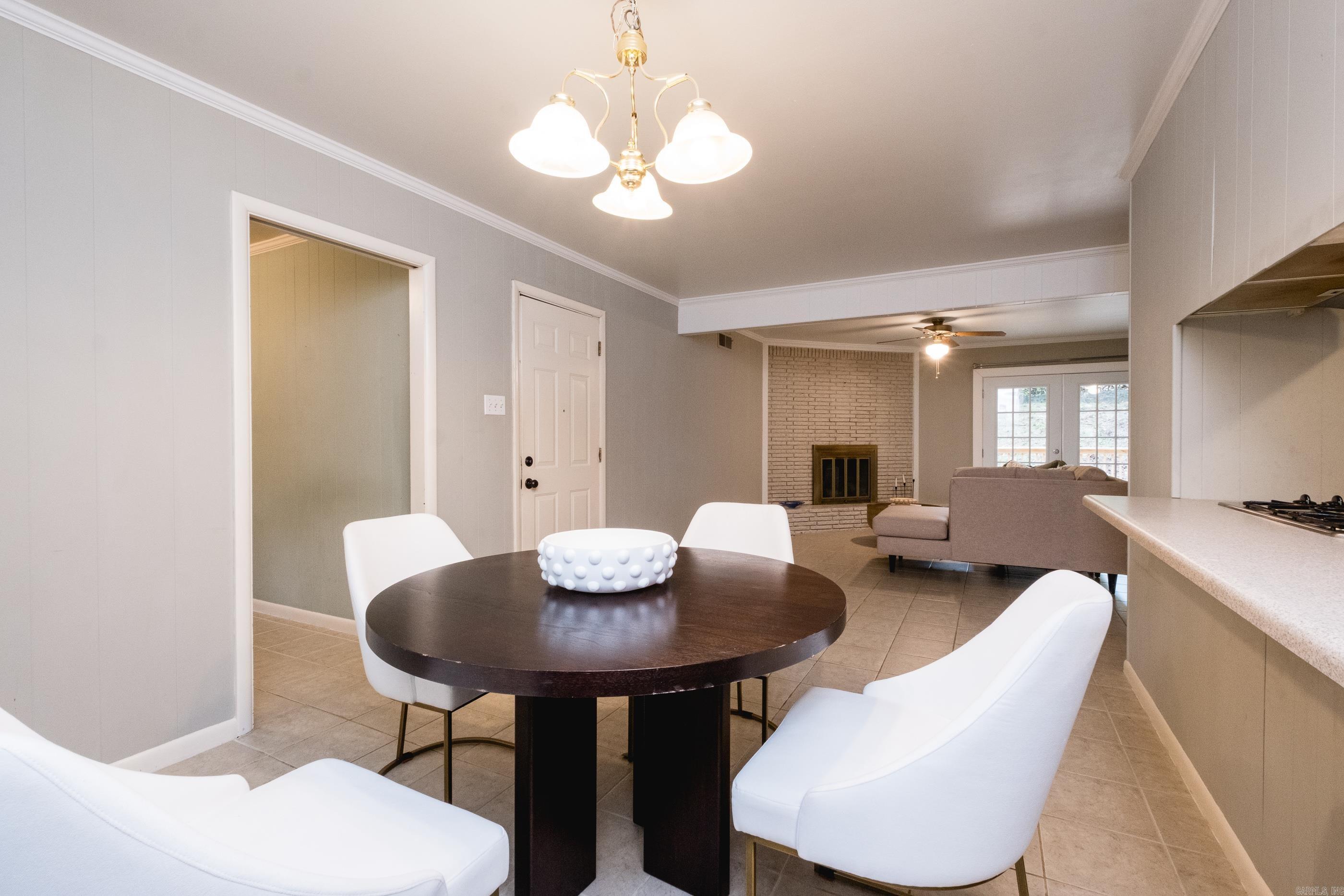 KINGWOOD PLACE - Residential