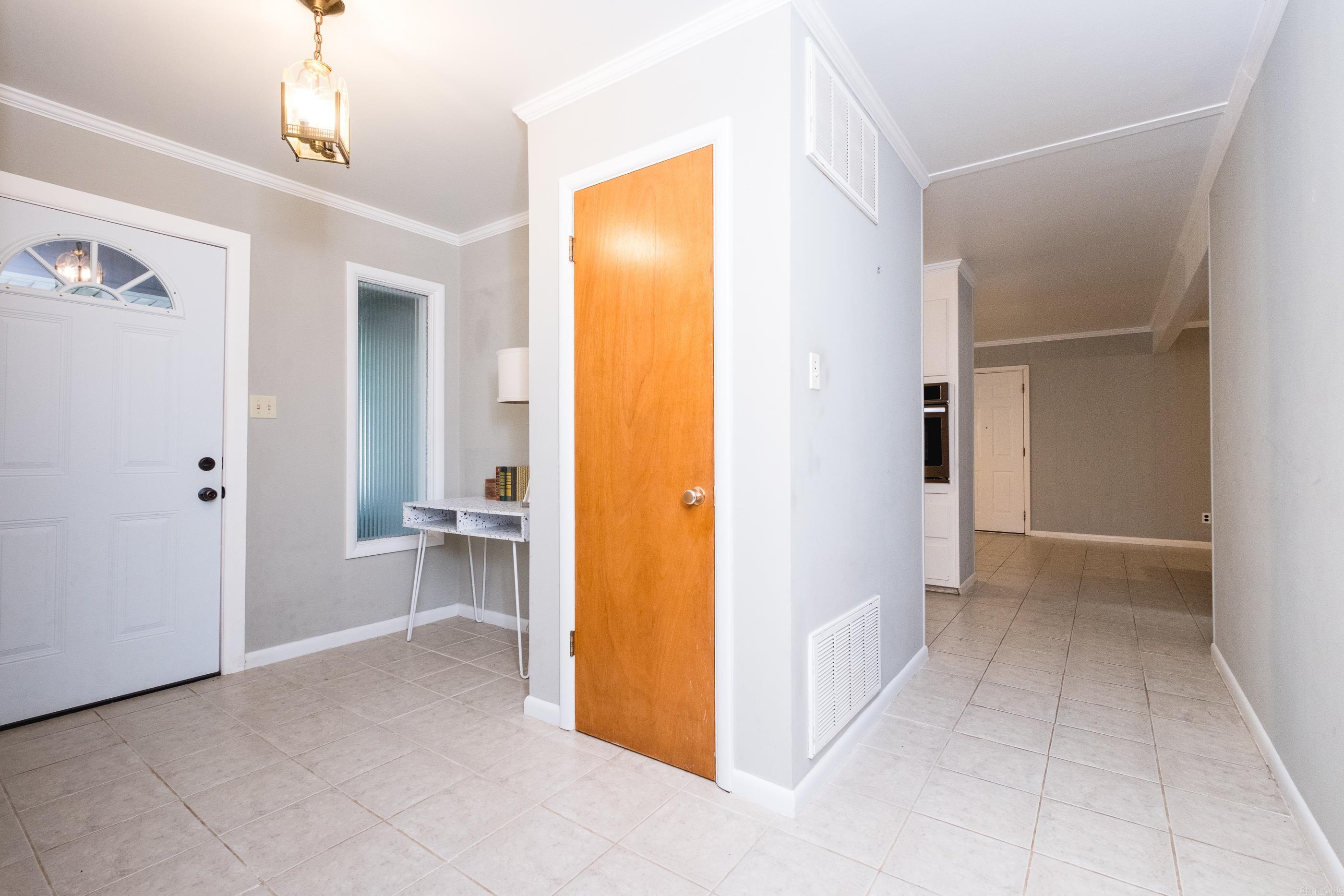 KINGWOOD PLACE - Residential