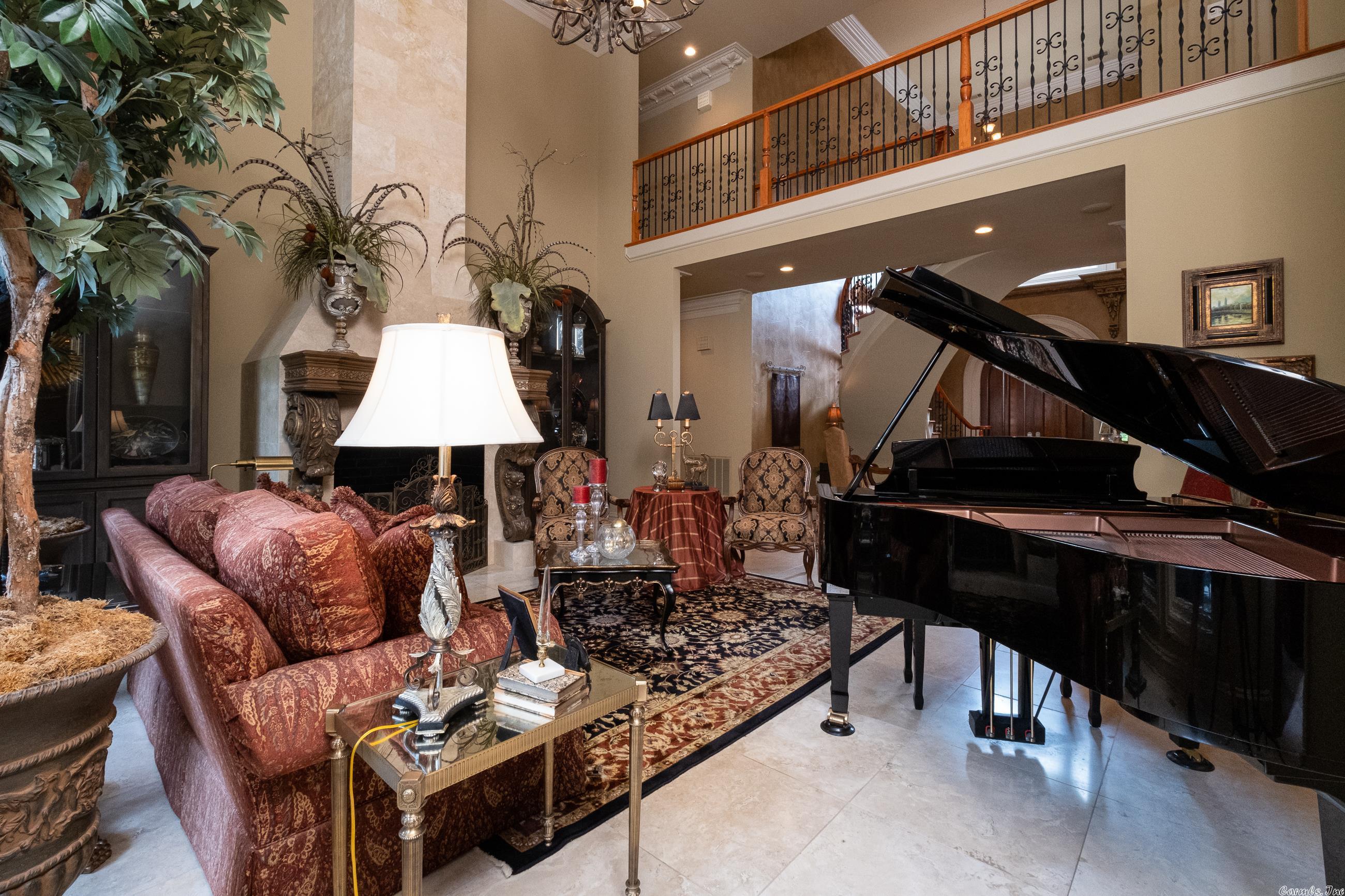 VALLEY FALLS ESTATES - Residential