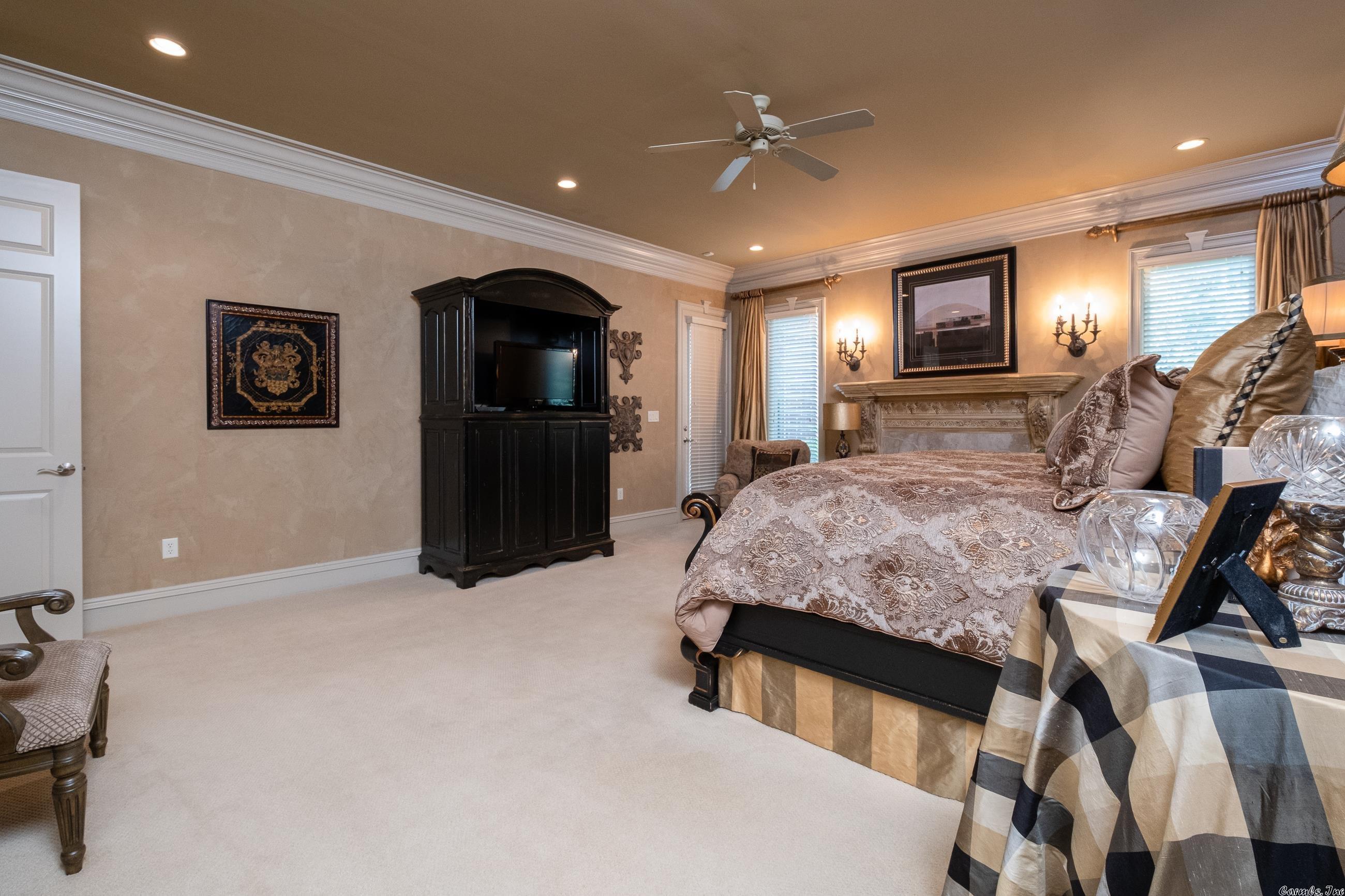 VALLEY FALLS ESTATES - Residential