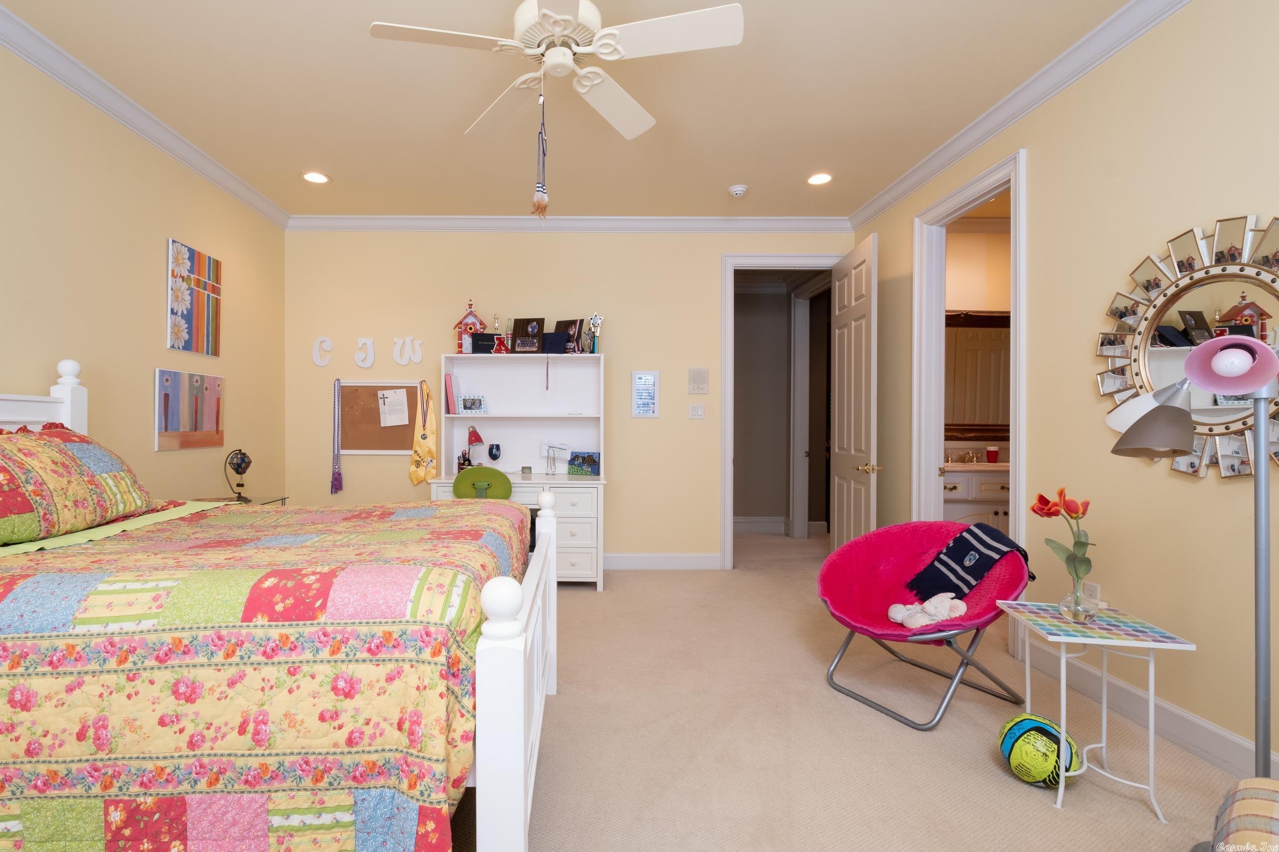 VALLEY FALLS ESTATES - Residential