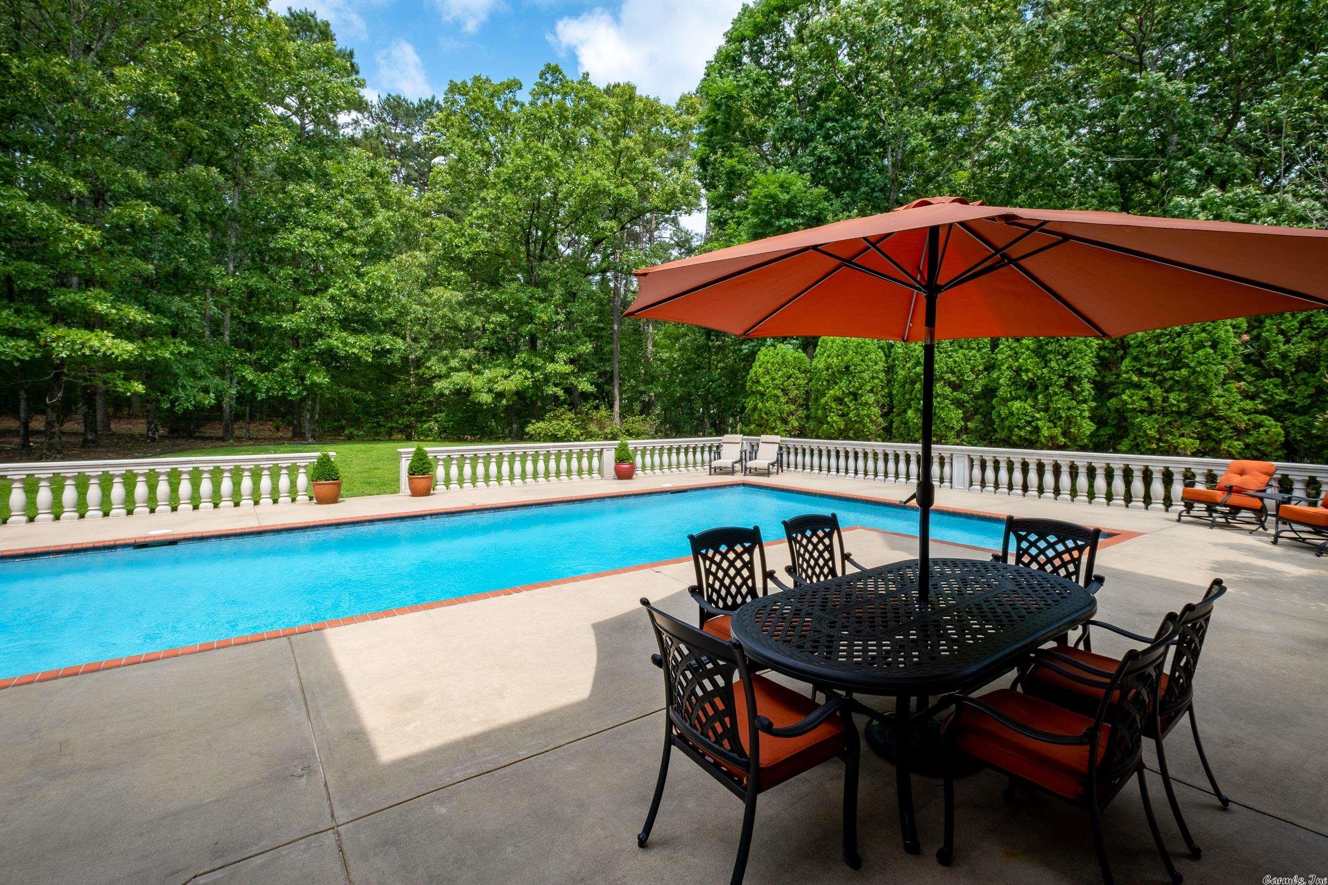 VALLEY FALLS ESTATES - Residential