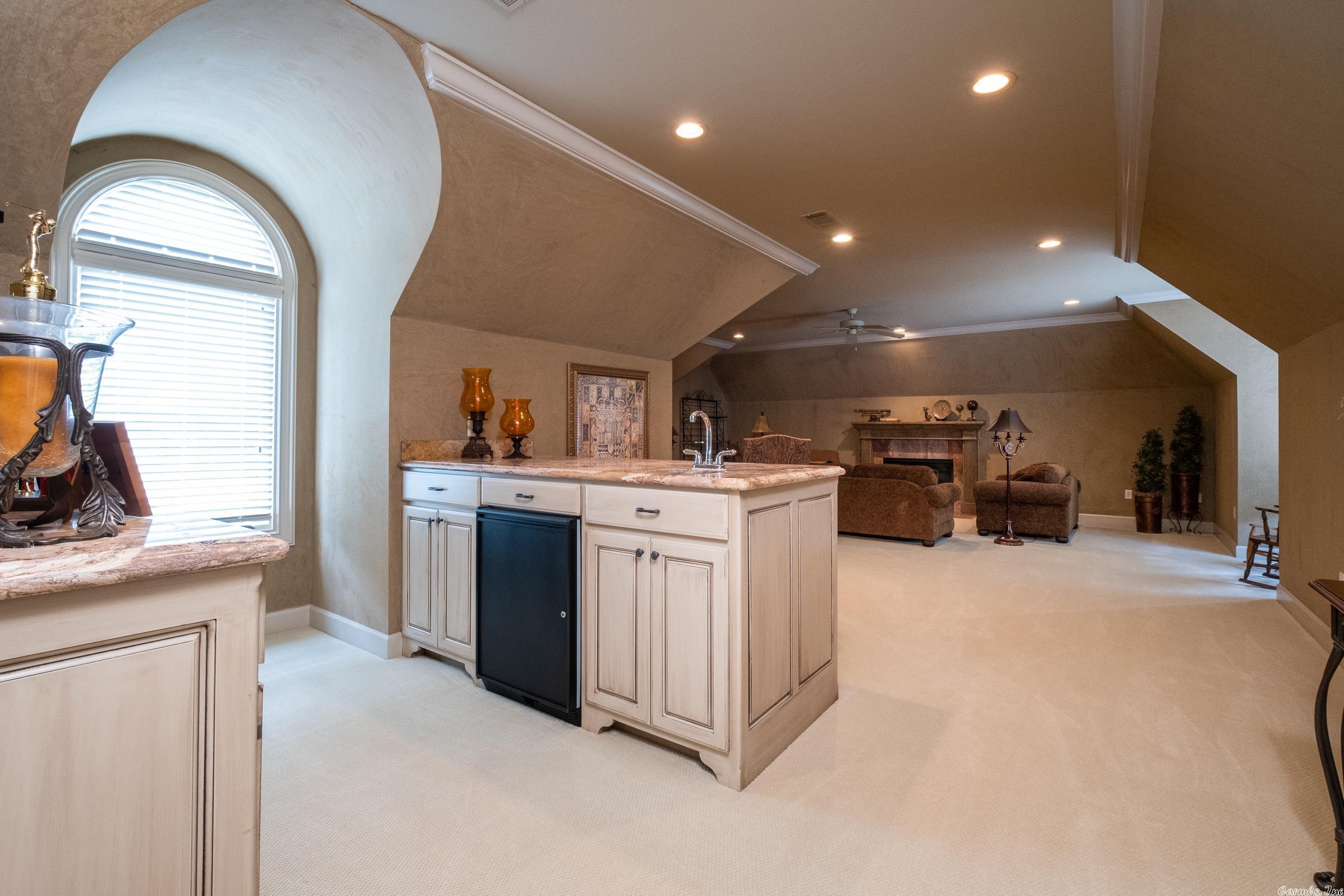 VALLEY FALLS ESTATES - Residential