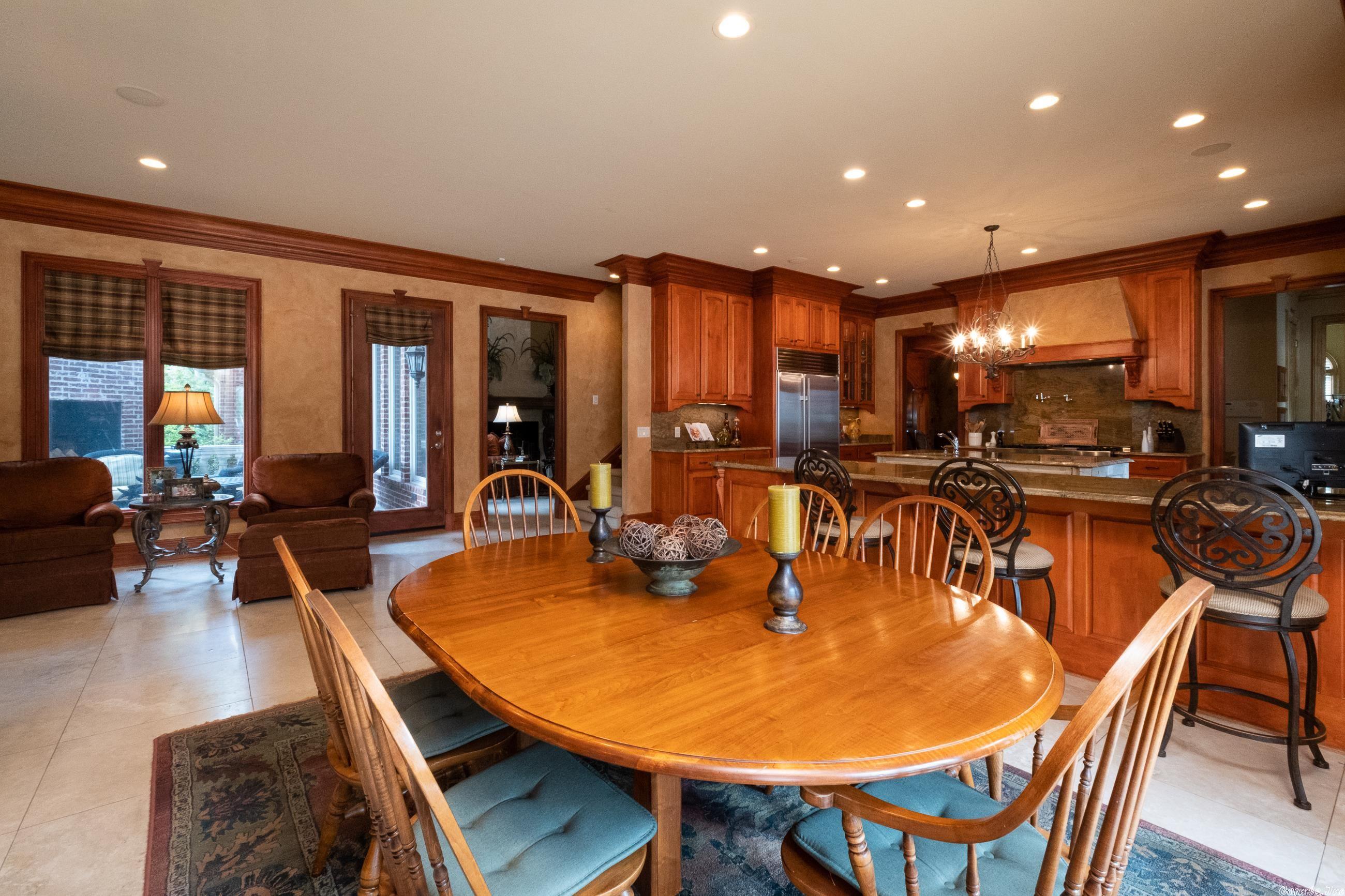 VALLEY FALLS ESTATES - Residential