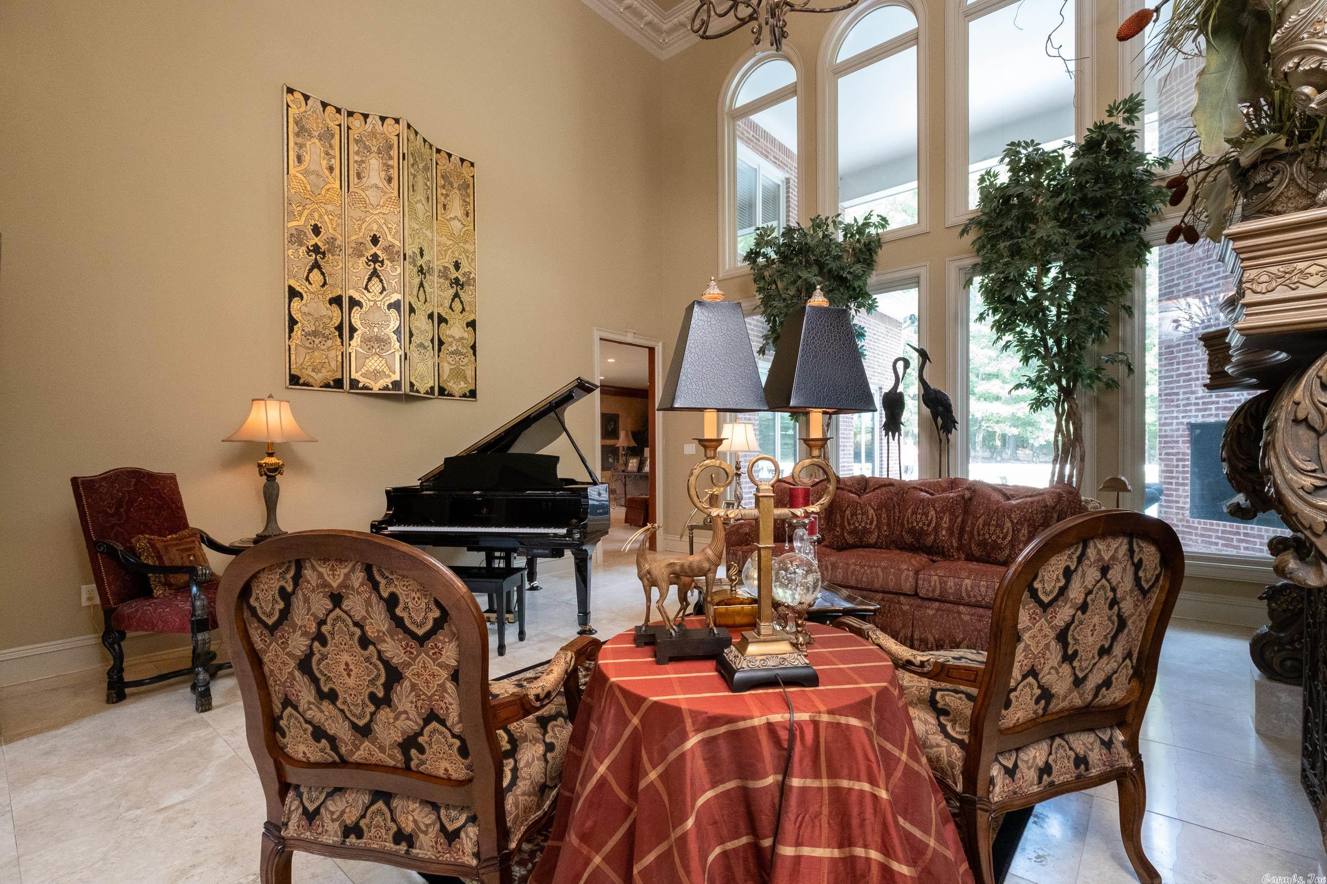VALLEY FALLS ESTATES - Residential