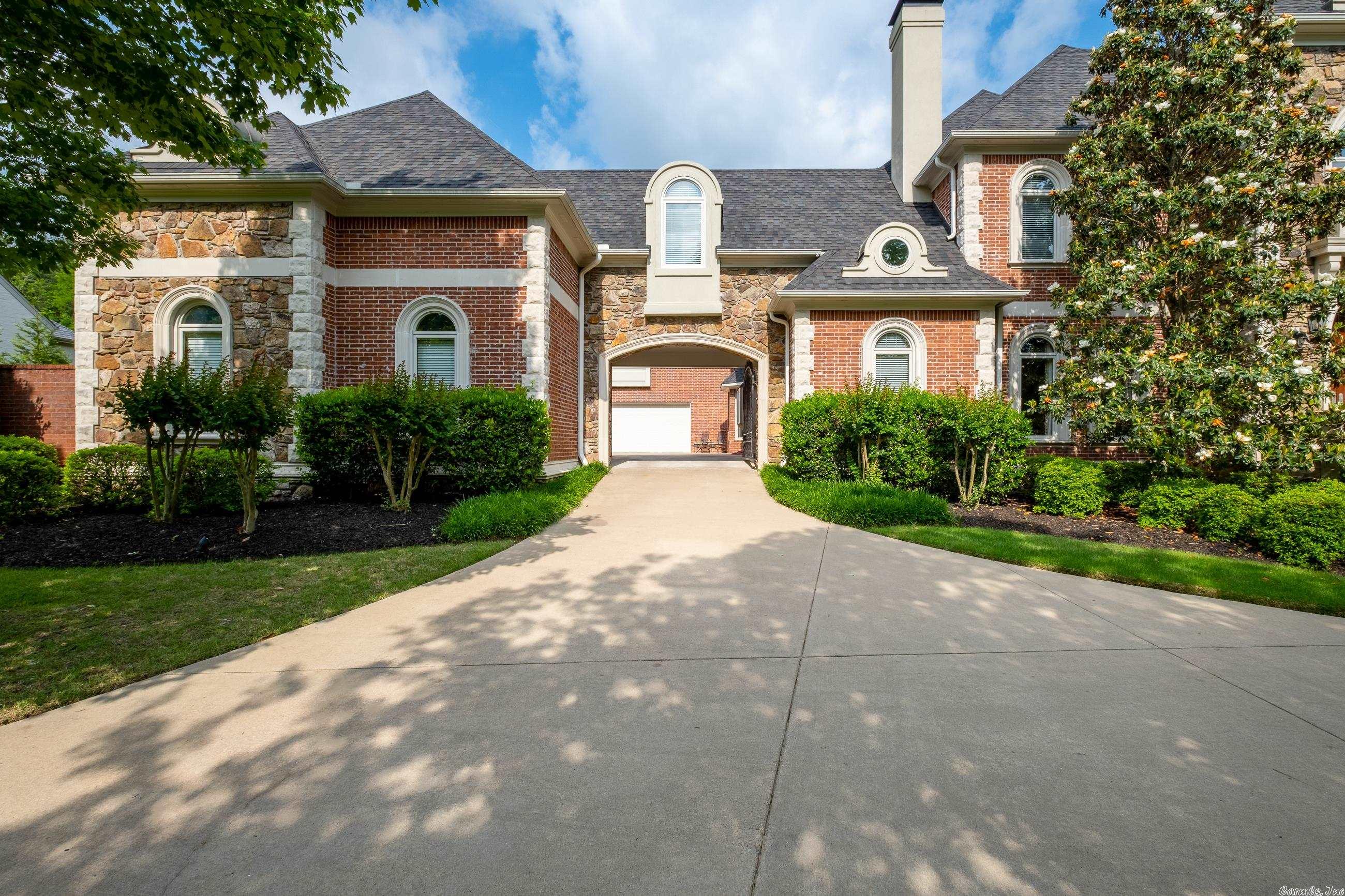 VALLEY FALLS ESTATES - Residential