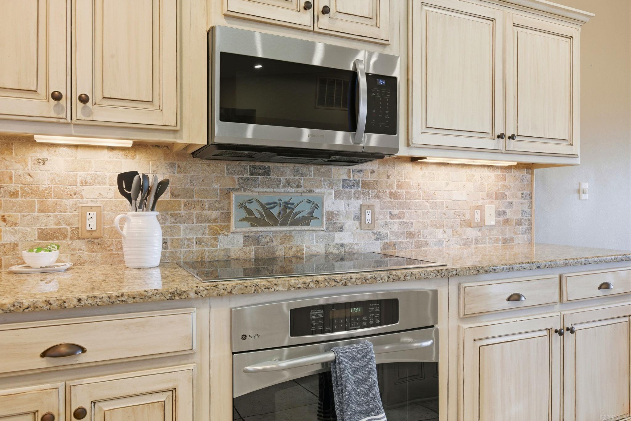 WATERS EDGE HPR - Residential