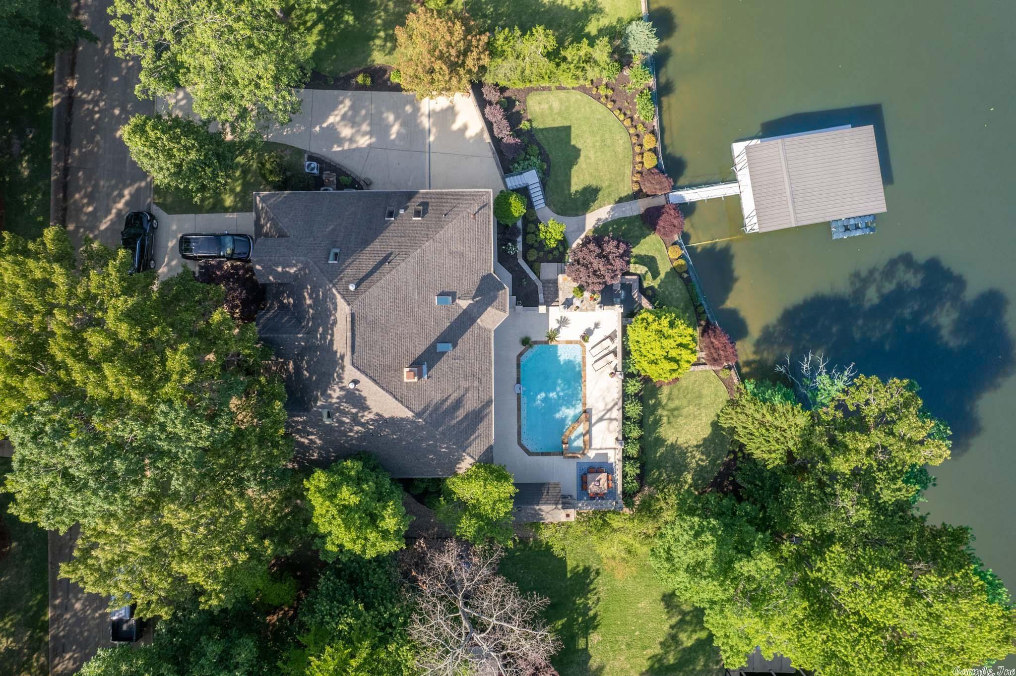 Driftwood Point - Residential