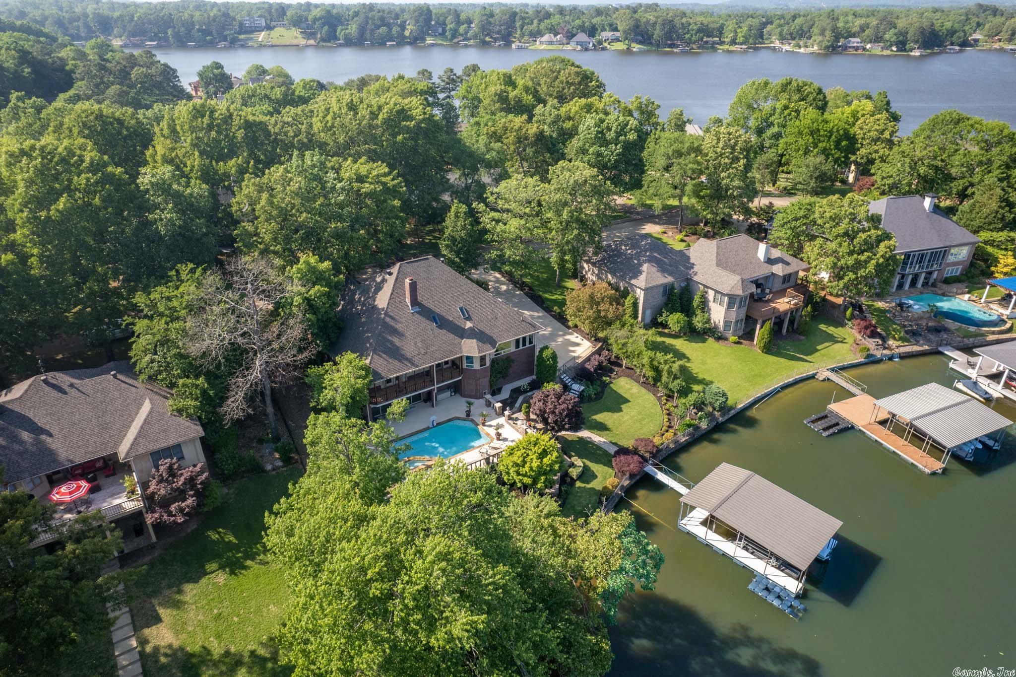 Driftwood Point - Residential