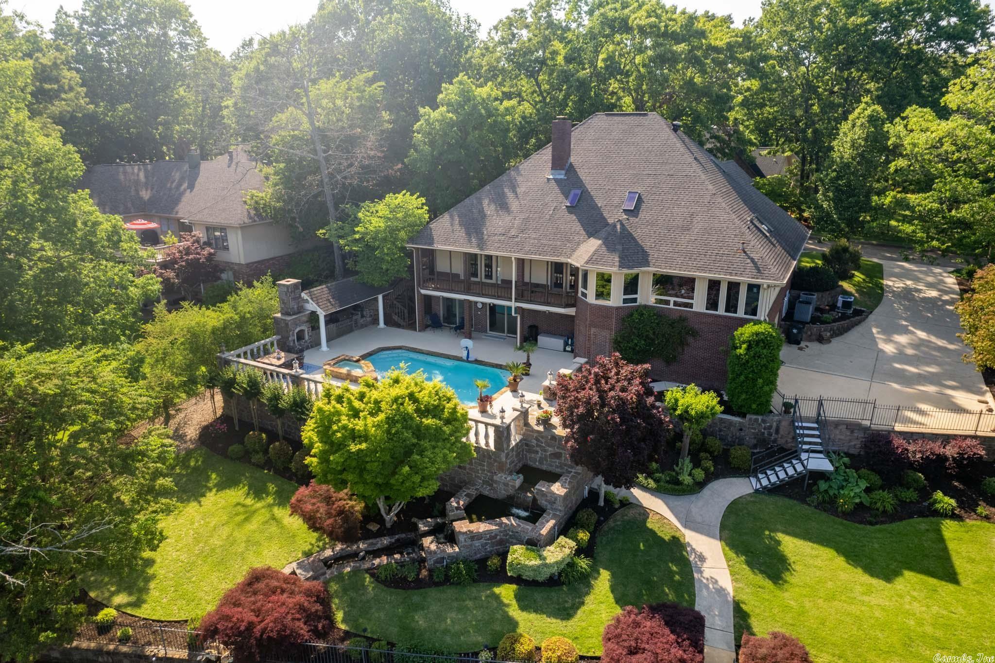 Driftwood Point - Residential