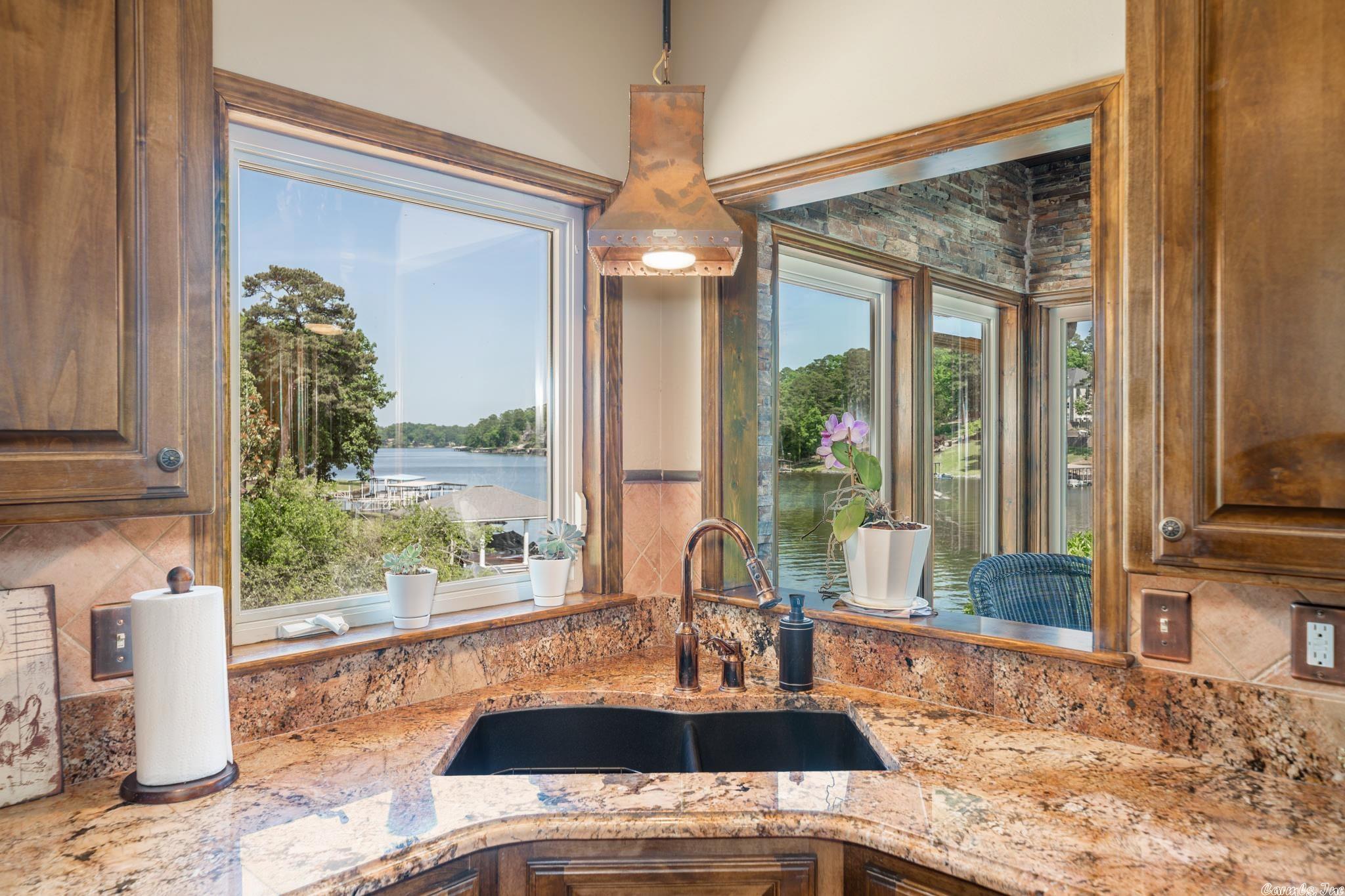 Driftwood Point - Residential