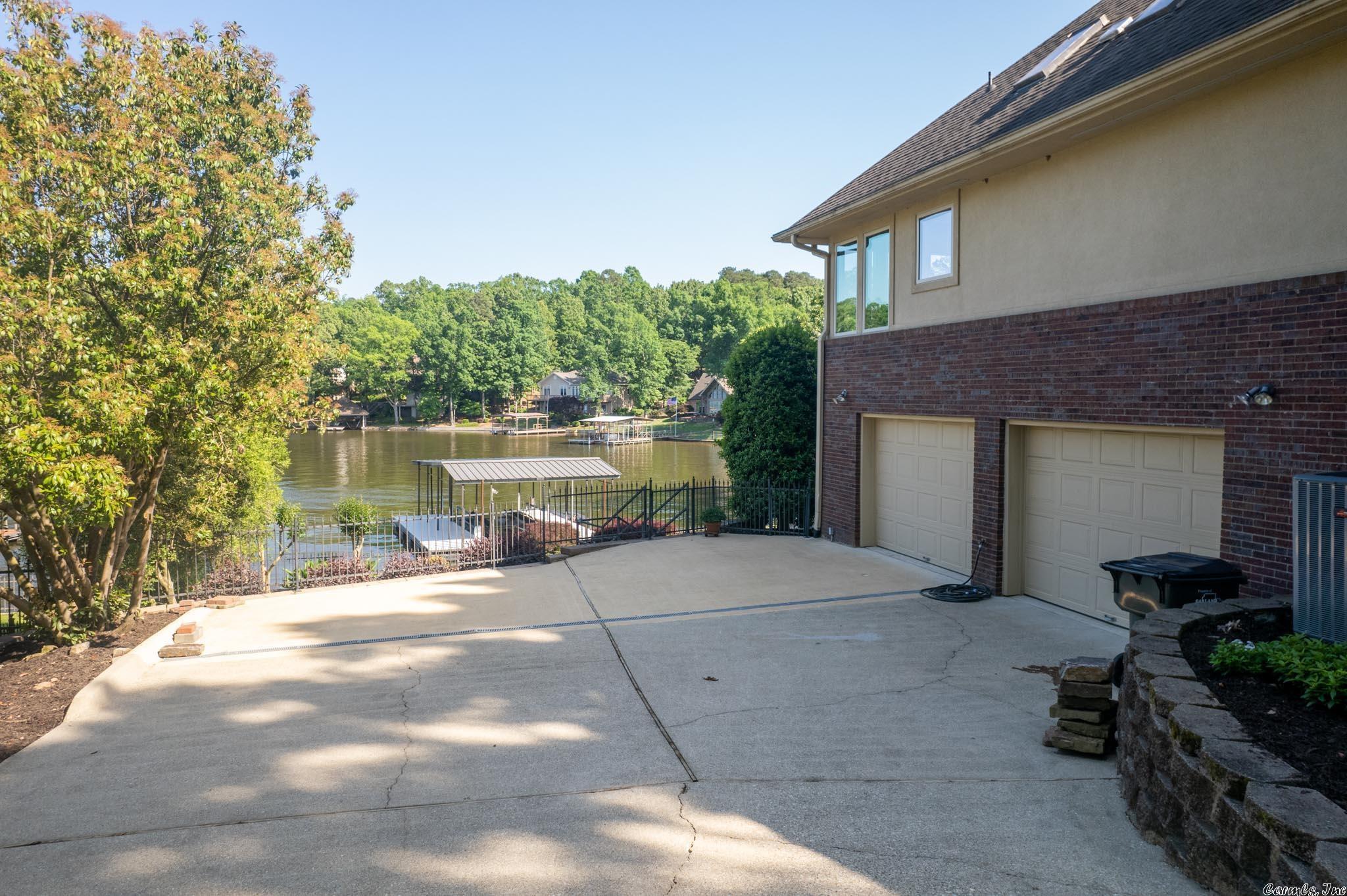 Driftwood Point - Residential