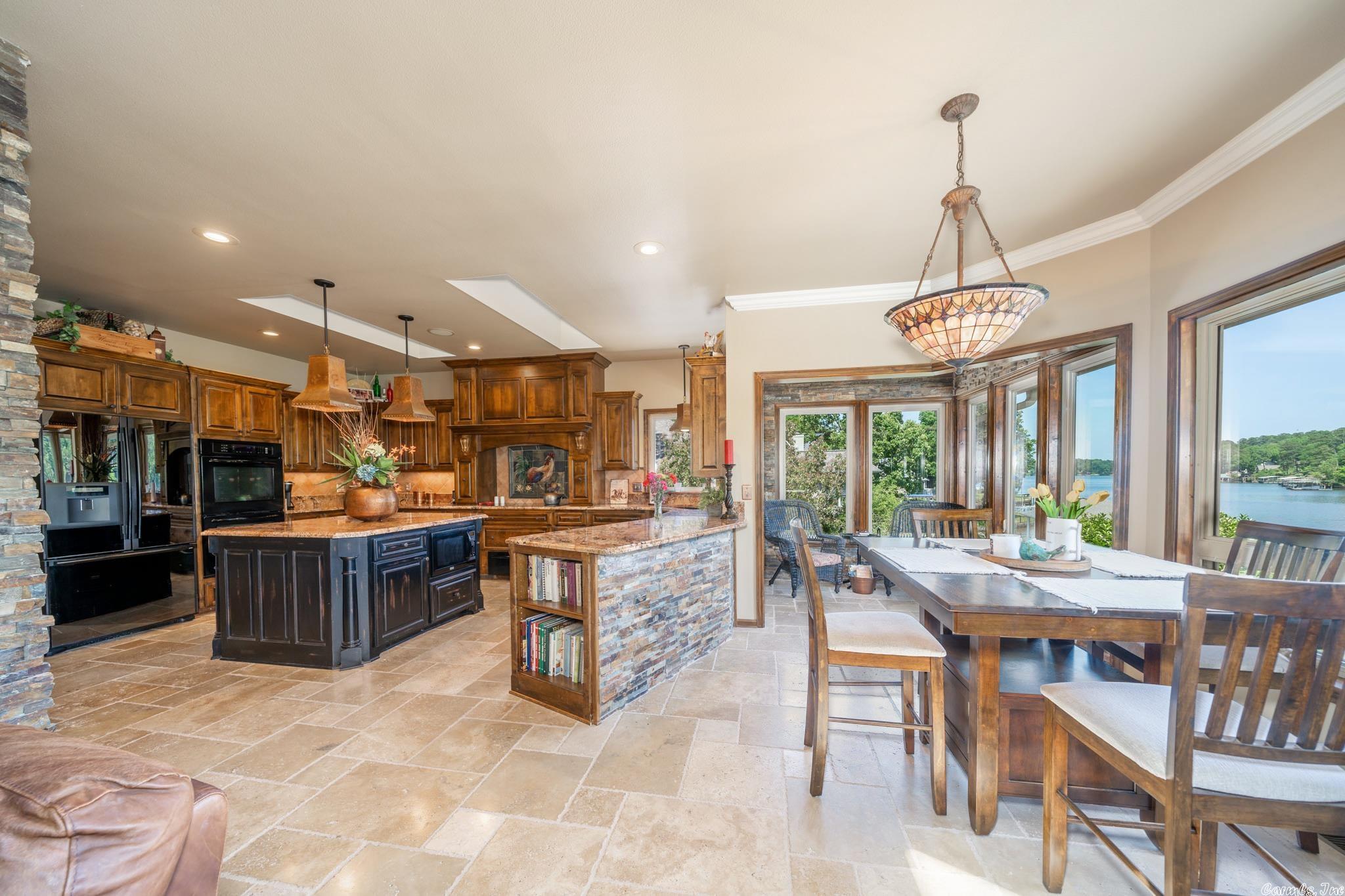 Driftwood Point - Residential