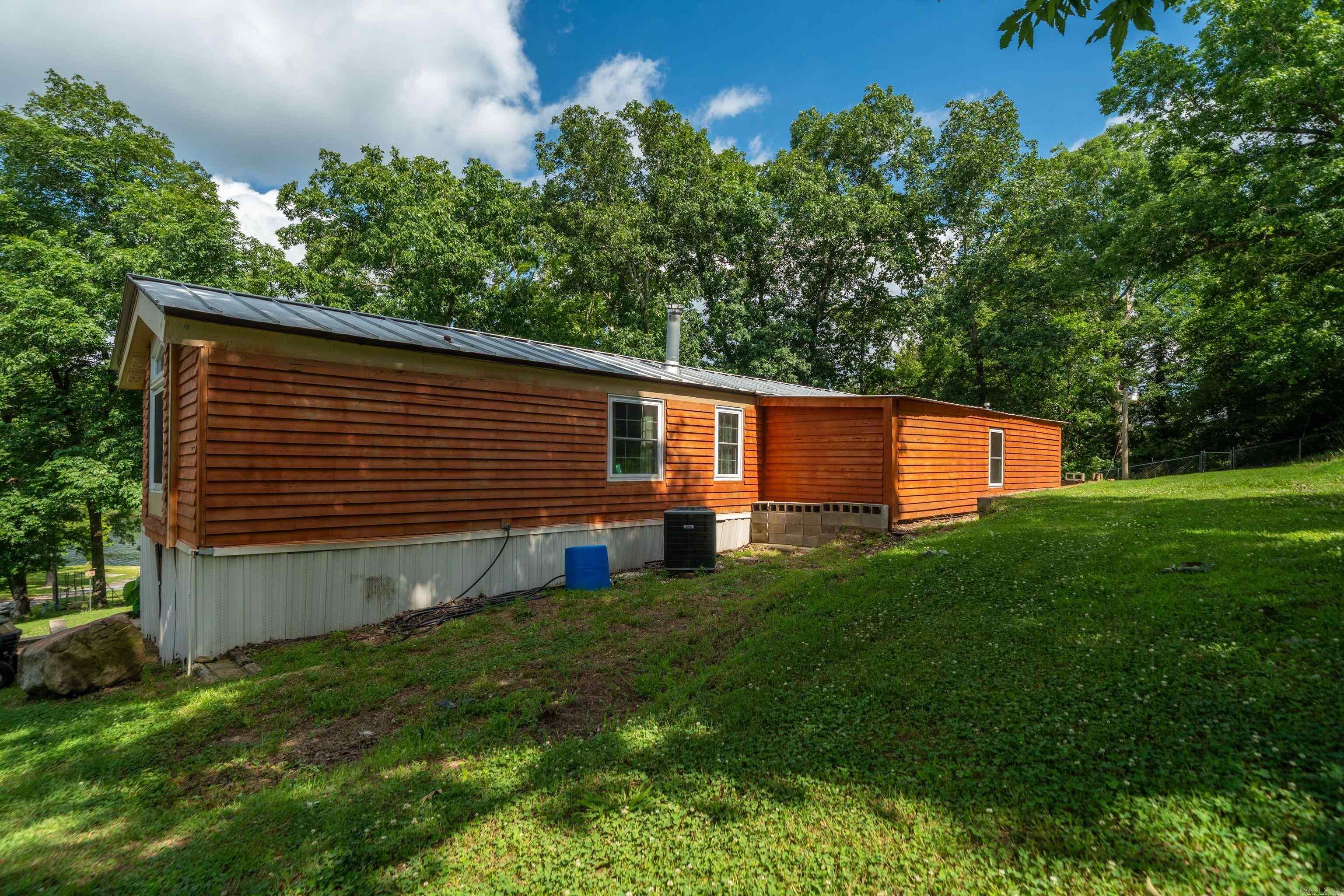 CORYS GLAZIER PEAU - Residential