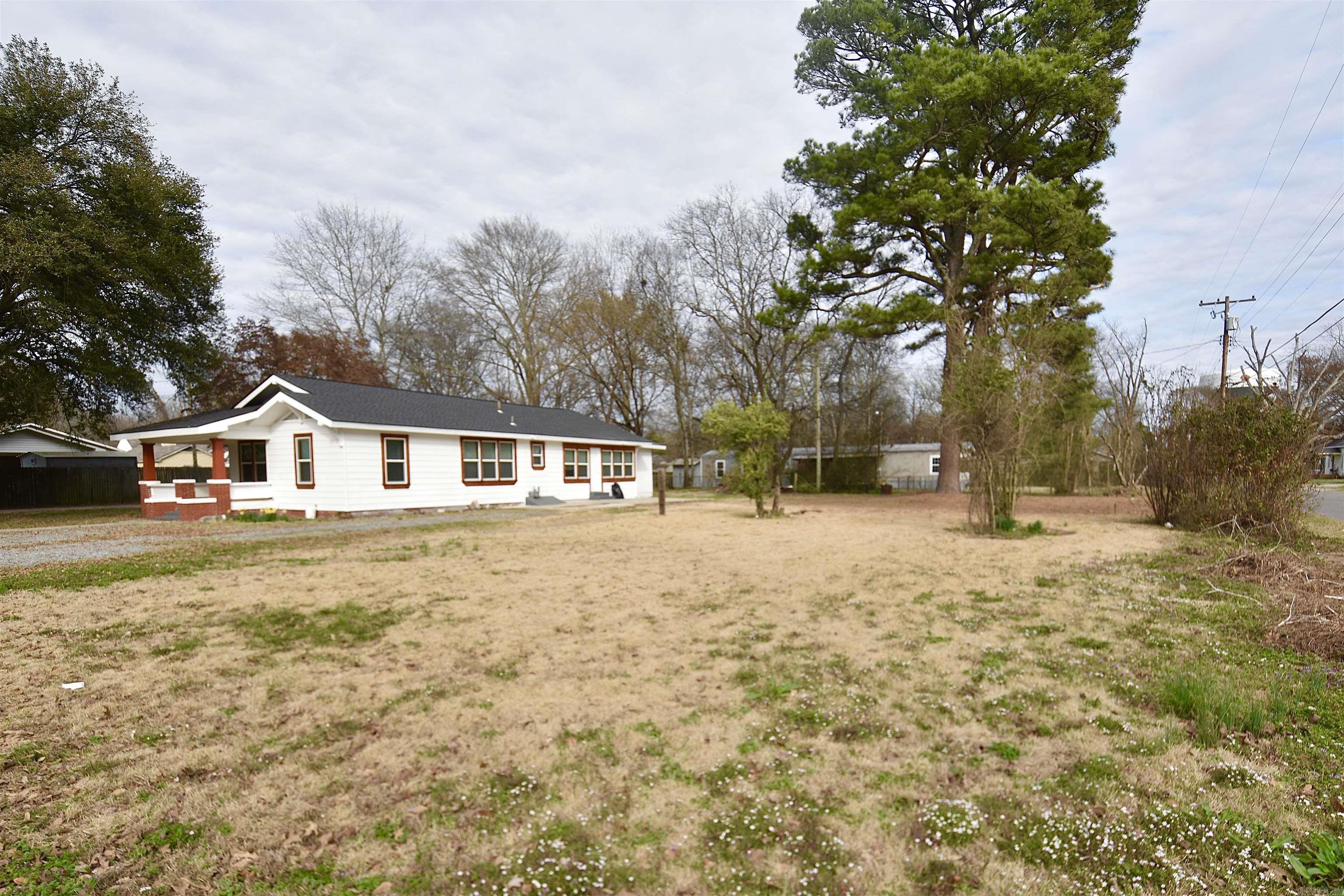 MCHENRY 2ND ADDITION - Residential