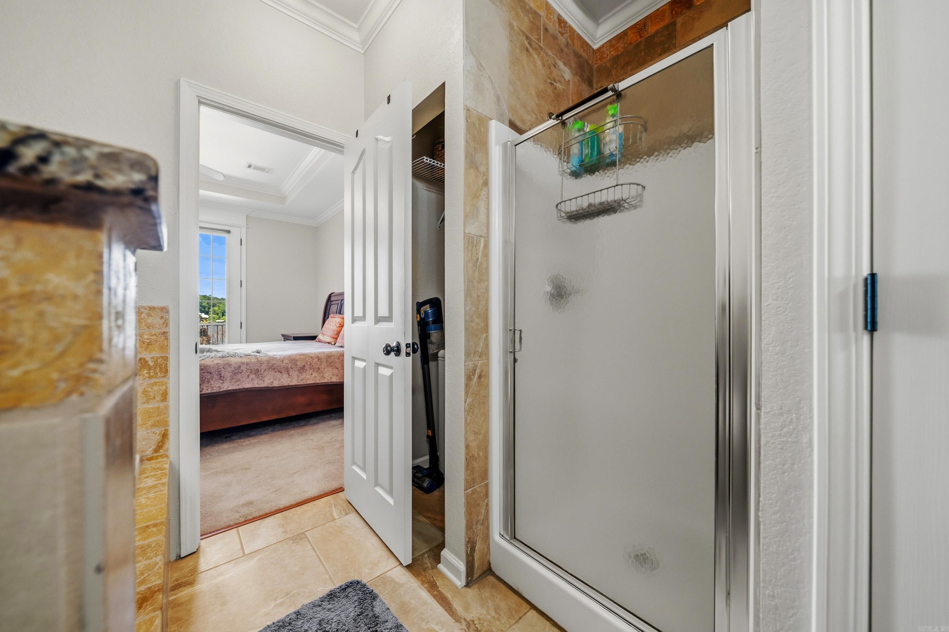 MAJESTIC LAKE VILLAGE TOWNHOMES - Residential