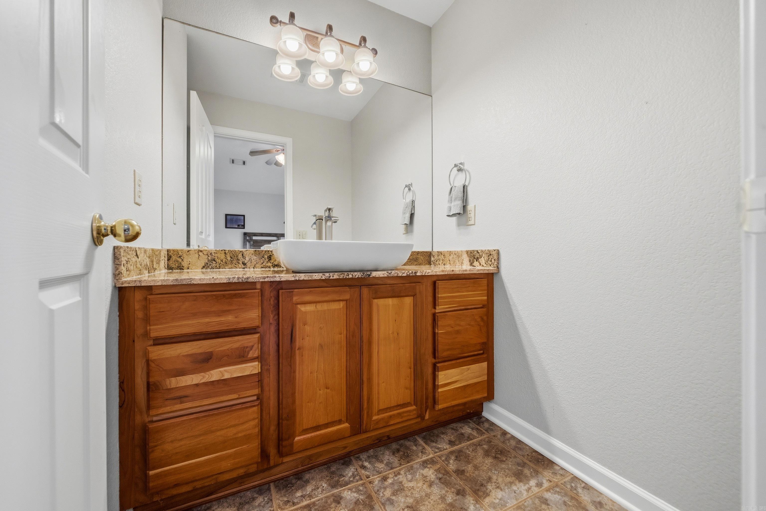MAJESTIC LAKE VILLAGE TOWNHOMES - Residential