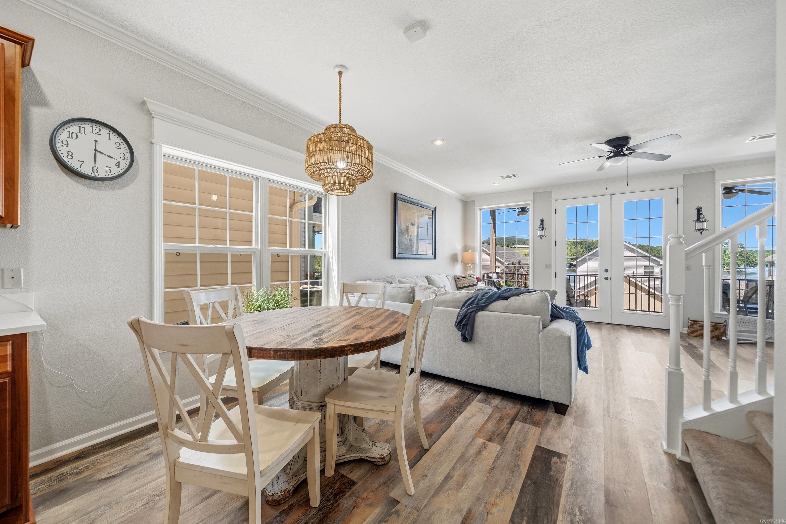 MAJESTIC LAKE VILLAGE TOWNHOMES - Residential