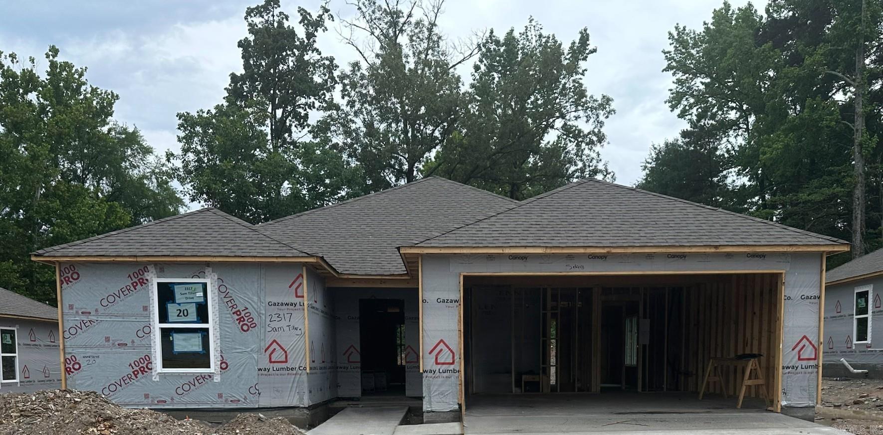 MIDLAND ESTATES PHASE 1 - Residential