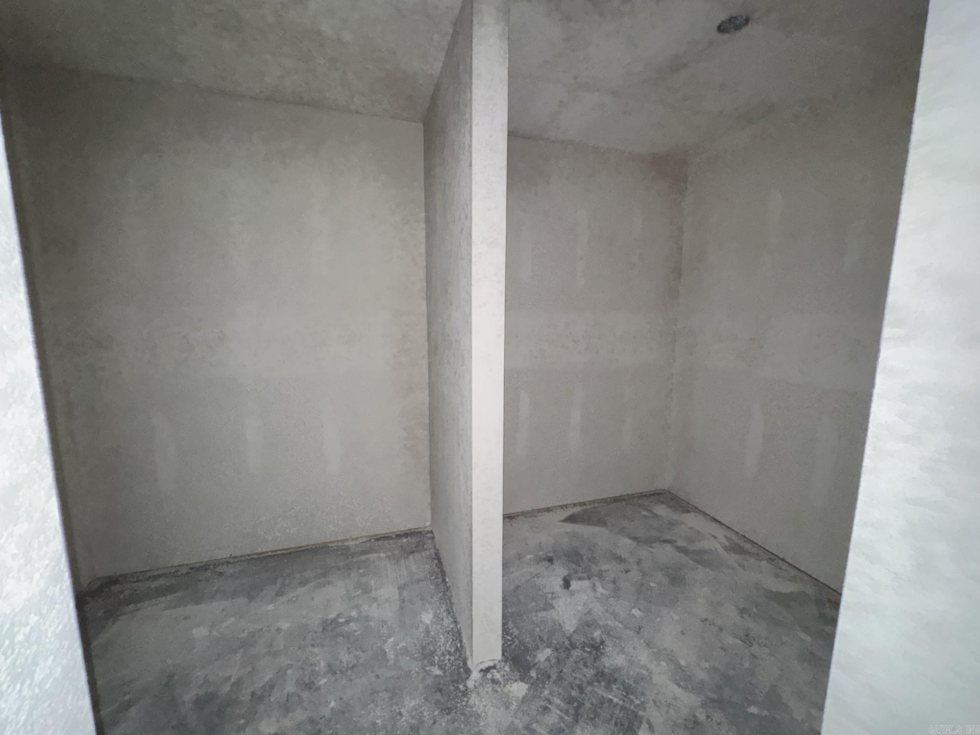 MIDLAND ESTATES PHASE 1 - Residential