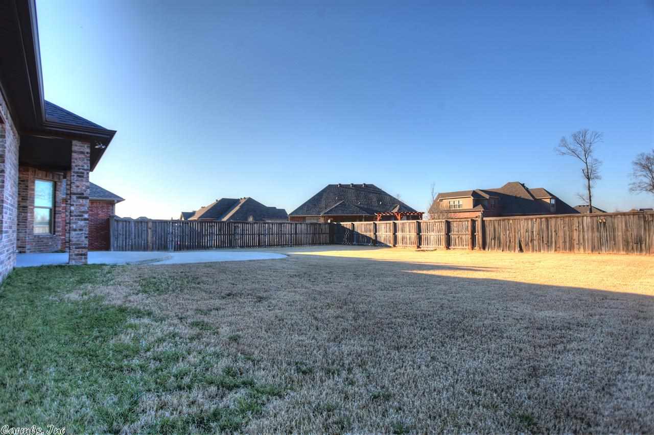 COUNTRY CLUB OF ARK THE - Residential