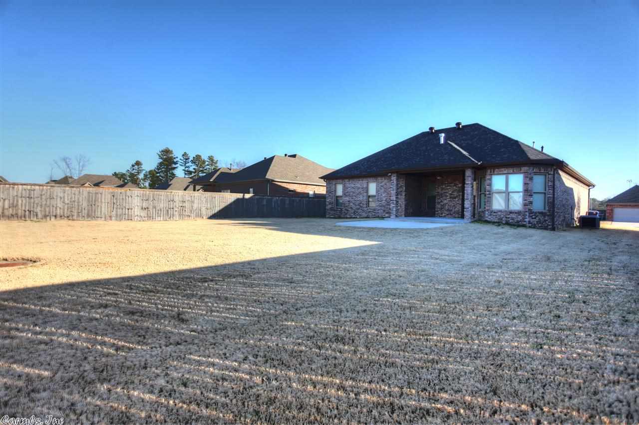 COUNTRY CLUB OF ARK THE - Residential