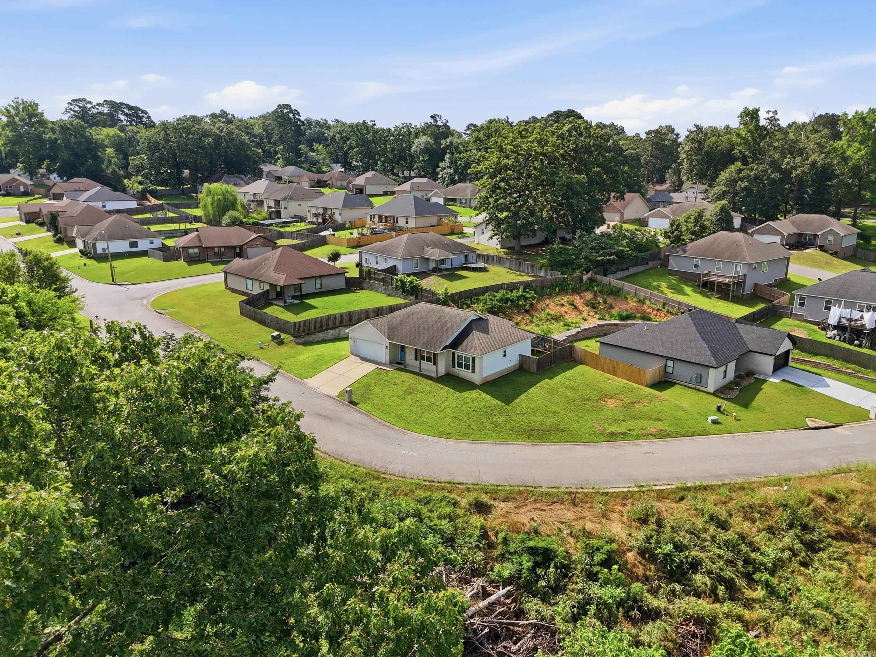 OAKTREE PLACE - Residential