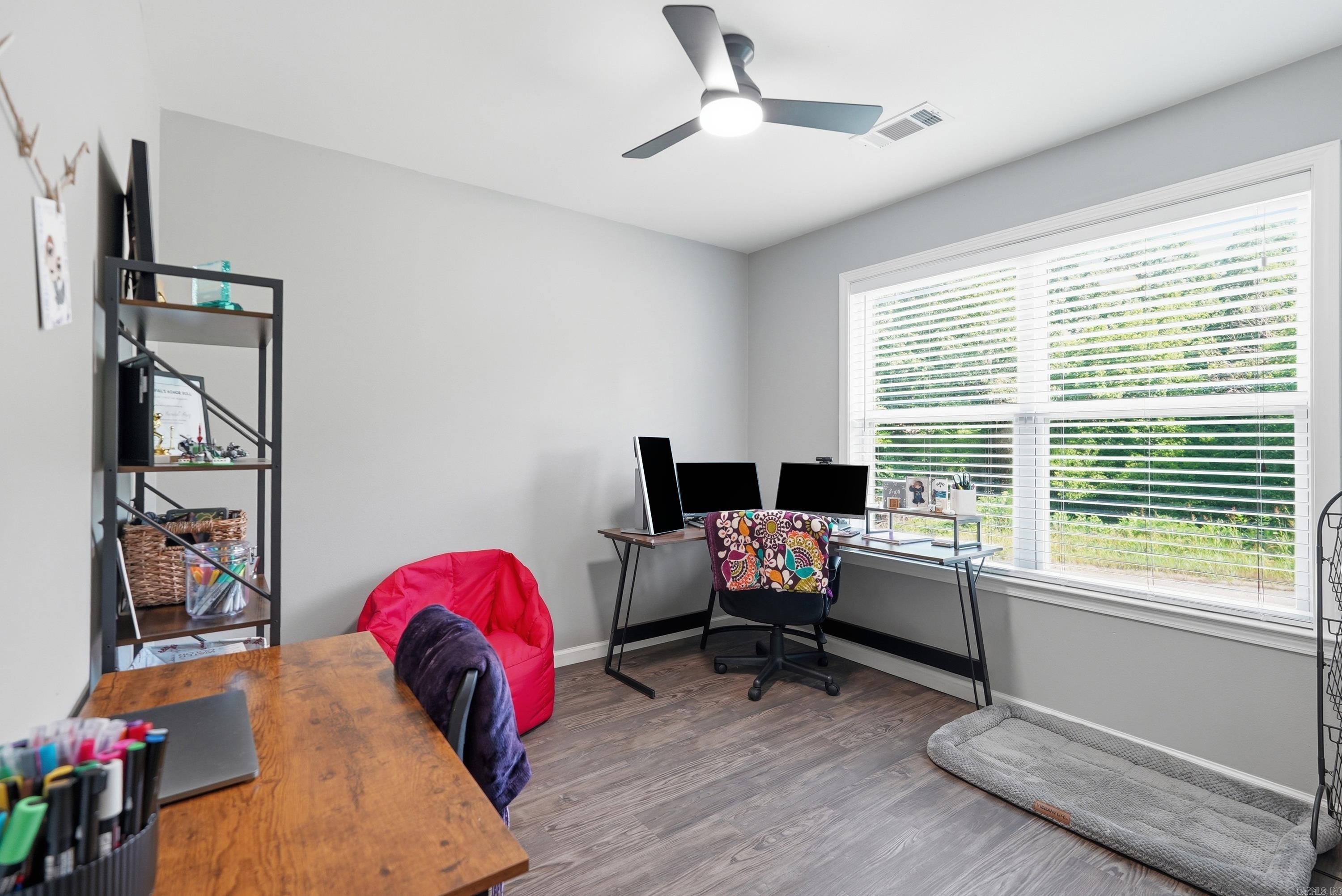 OAKTREE PLACE - Residential