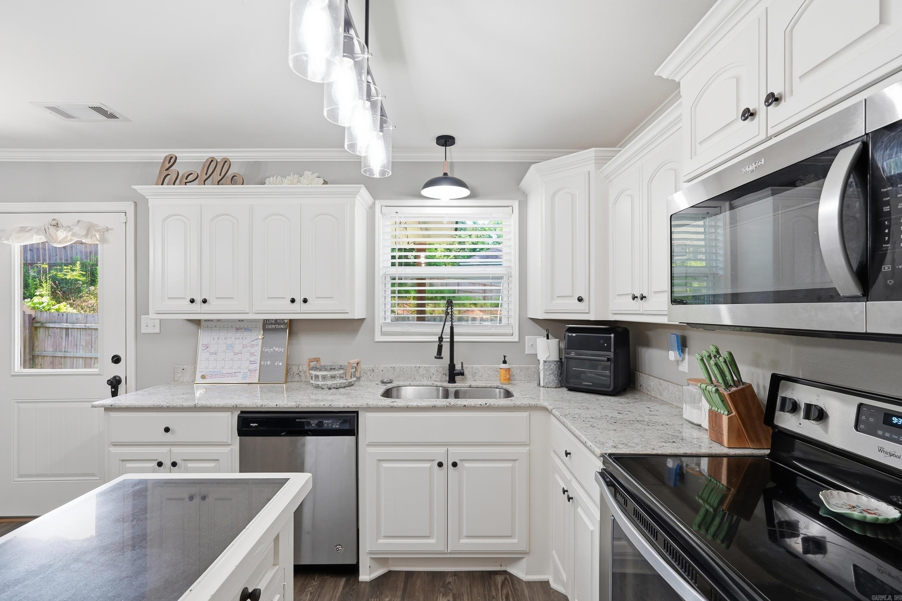 OAKTREE PLACE - Residential