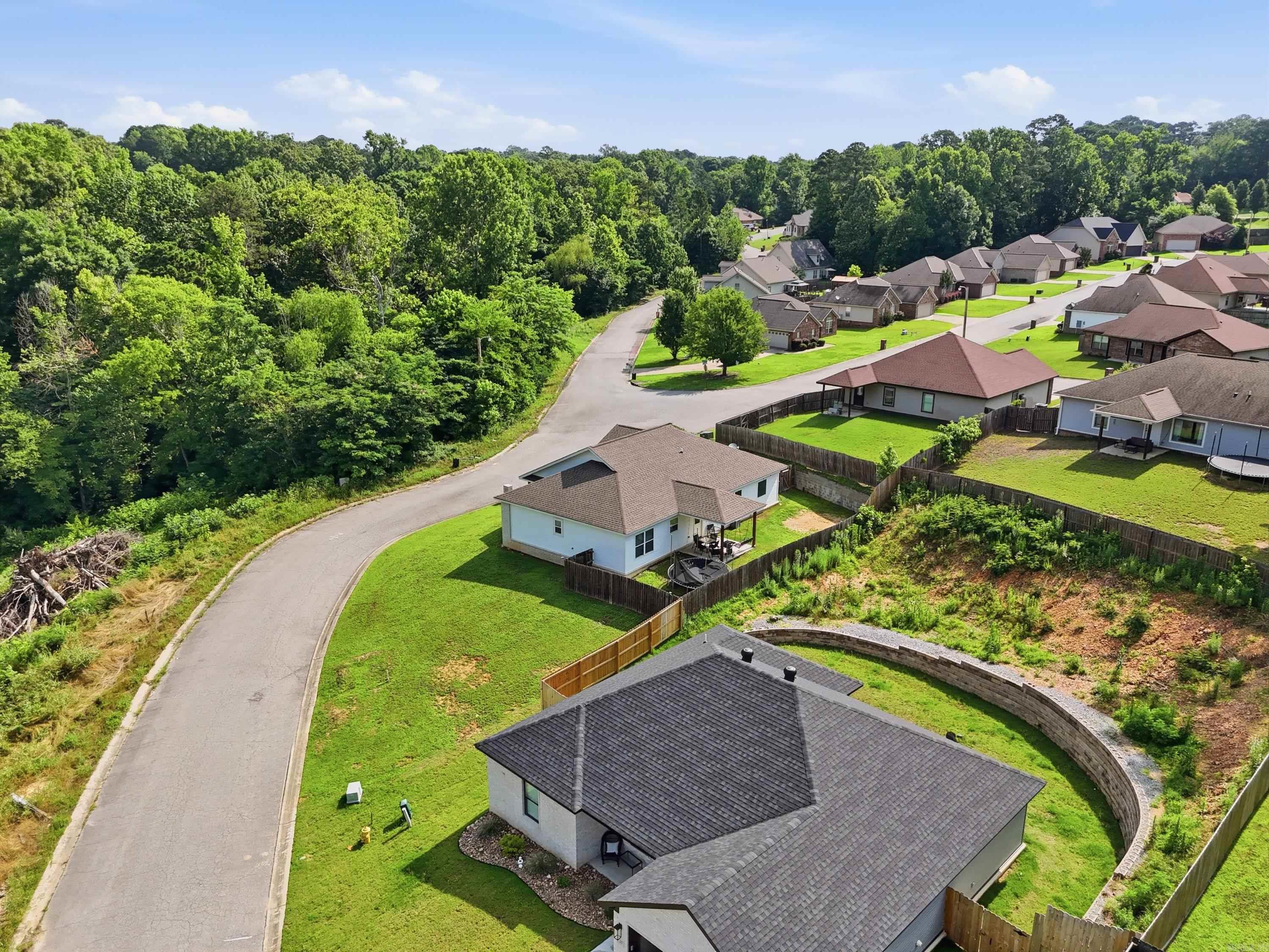 OAKTREE PLACE - Residential