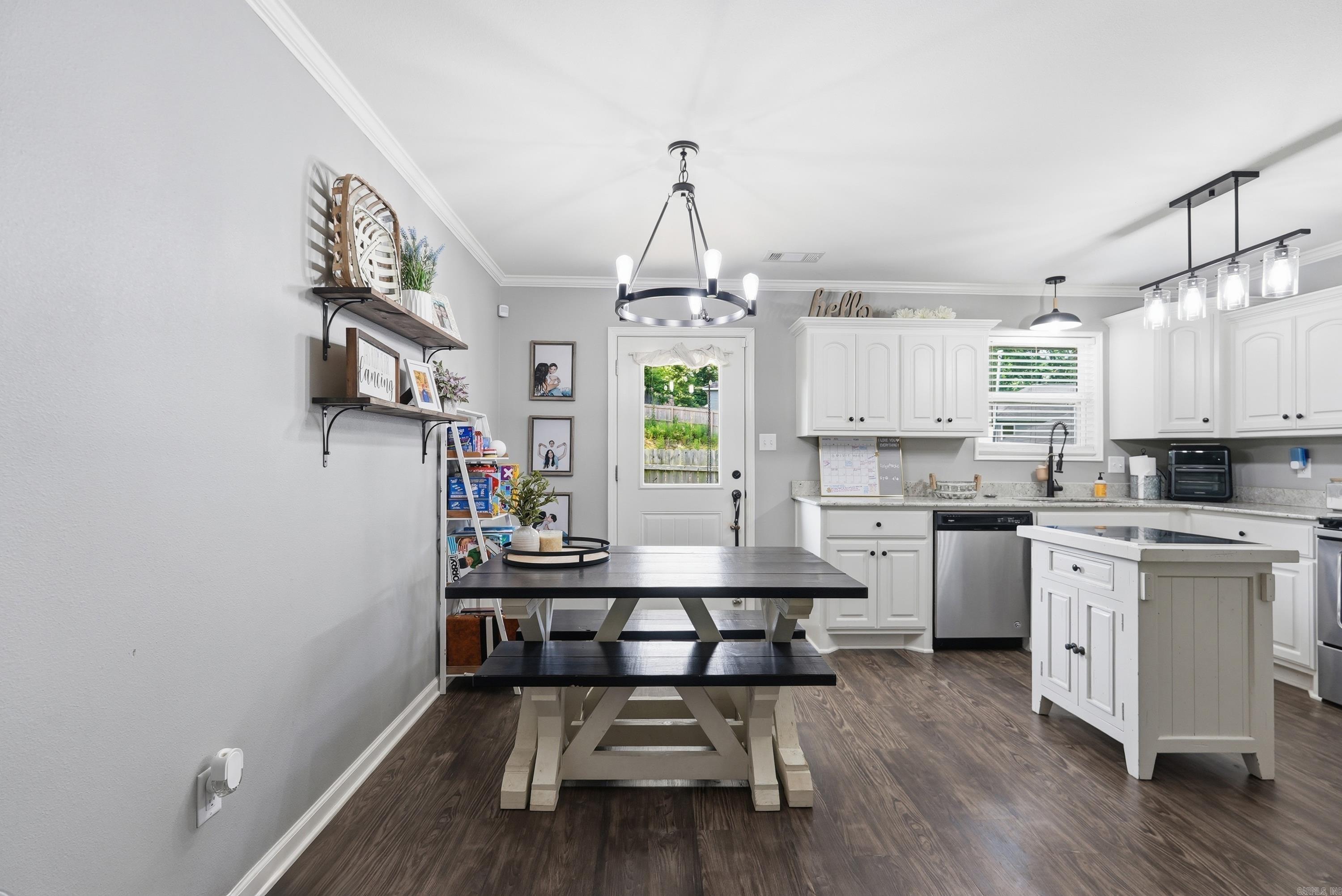 OAKTREE PLACE - Residential