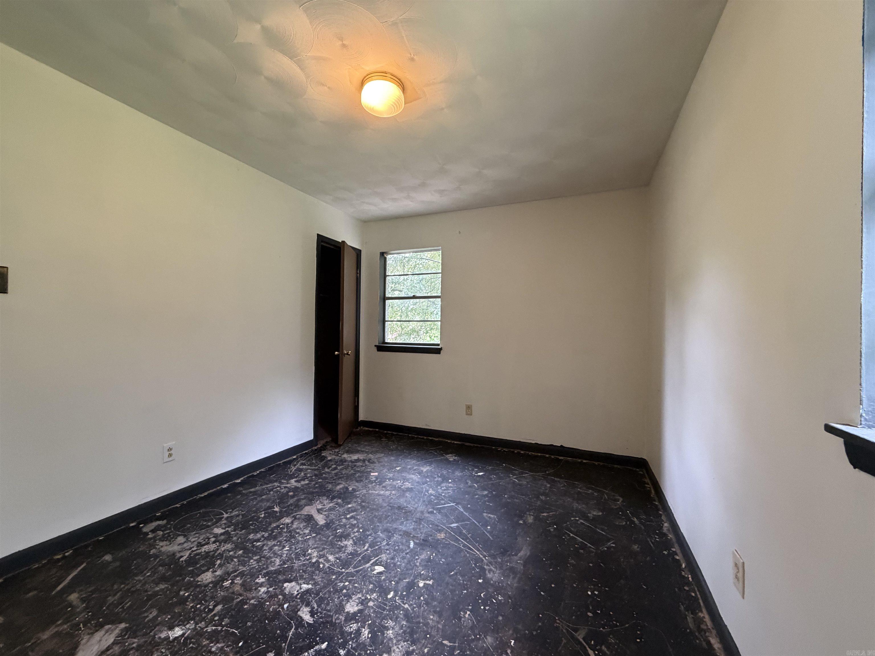 COUNTRY CLUB TO JACK - Residential