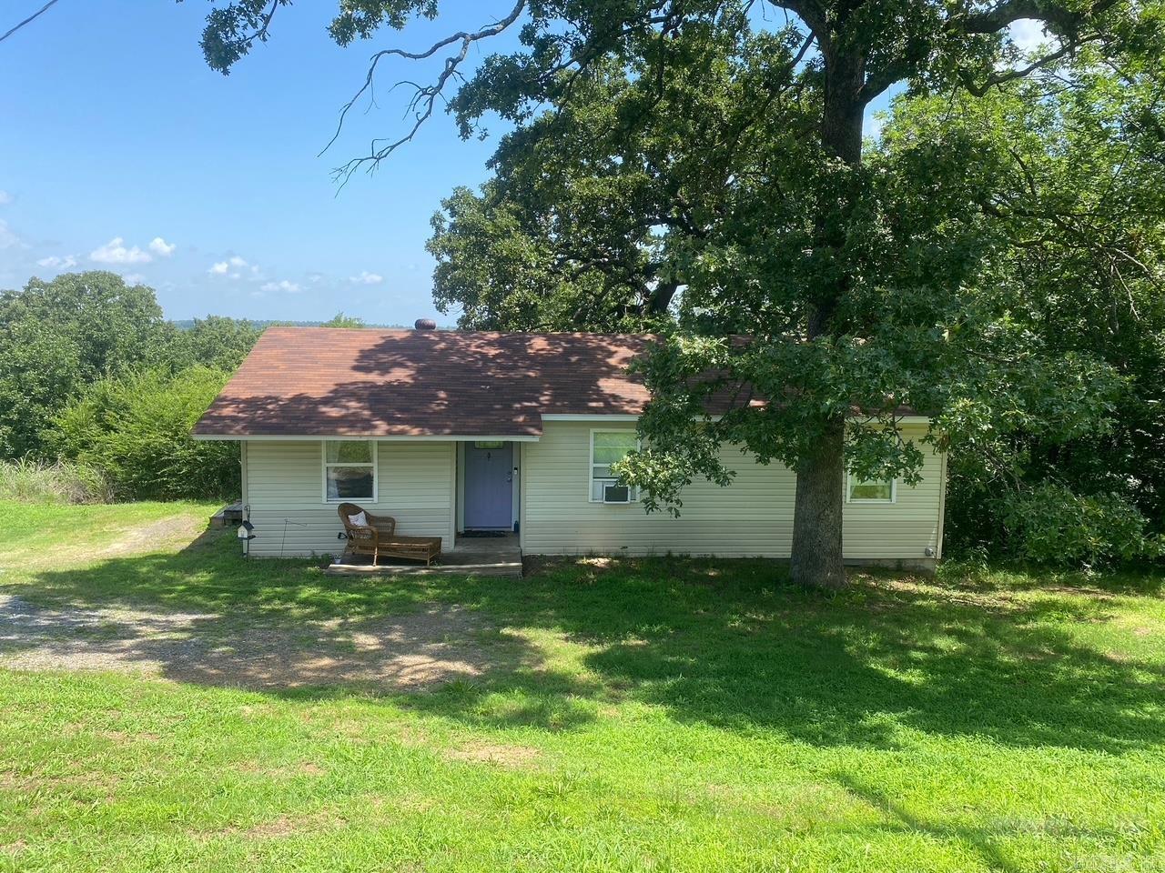 Welcome to 165 Hwy 89 in Mayflower — this CUTE 3-bedroom, 1-bath home offers 968 square feet of comfortable living space and is located just a few hundred yards from Conway Lake!   Renovated within the past few years, this home features fresh updates that make it move-in ready. A NEW water heater adds peace of mind, the kitchen features granite countertops, and light fixtures have been updated throughout the home.  With quick access to I-40, you’re only minutes from Conway and an easy commute to Little Rock — making this property ideal for first-time buyers, downsizers, or investors seeking a turnkey opportunity near the water.  Schedule your showing today!