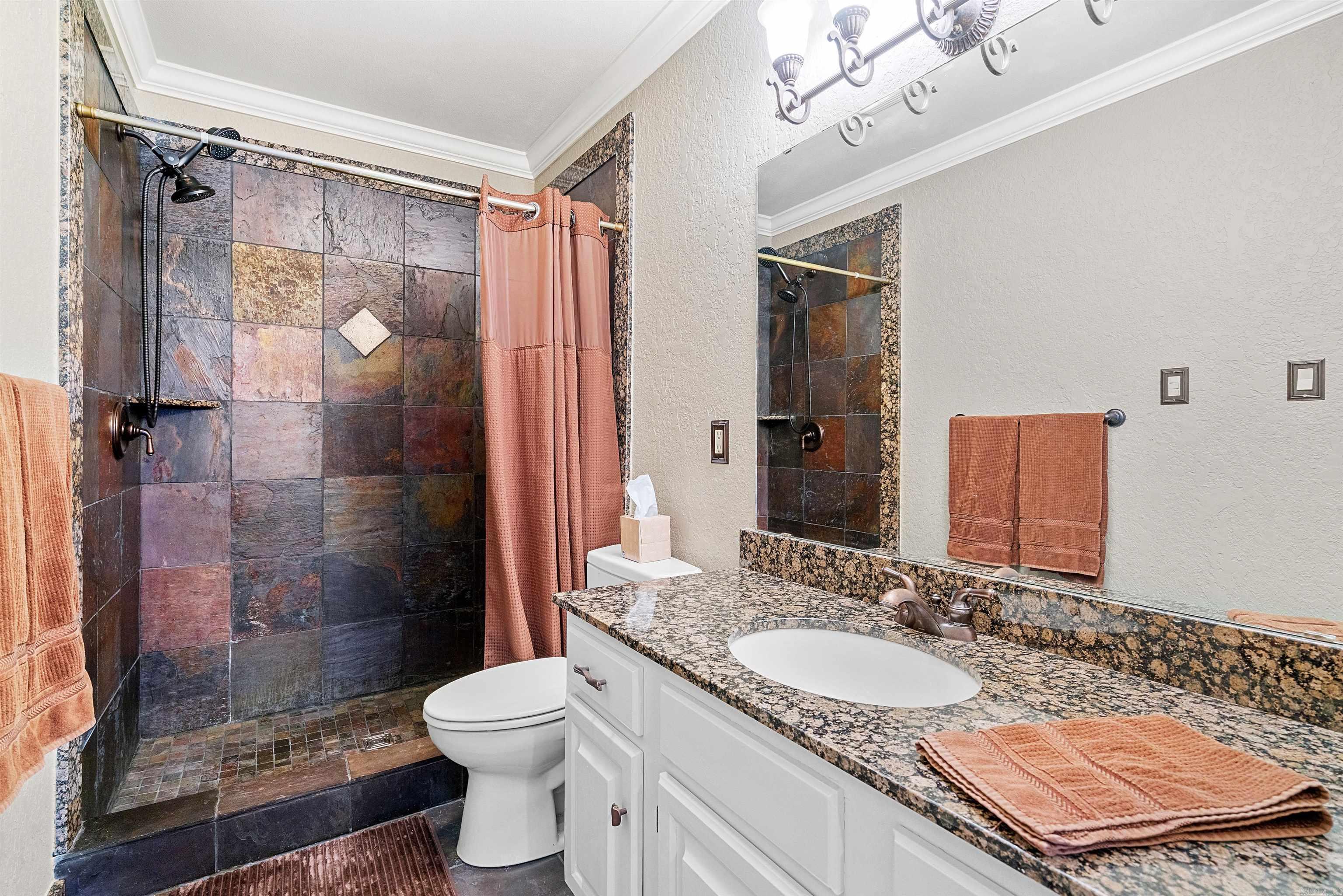 SOUTH SHORE HPR - Residential
