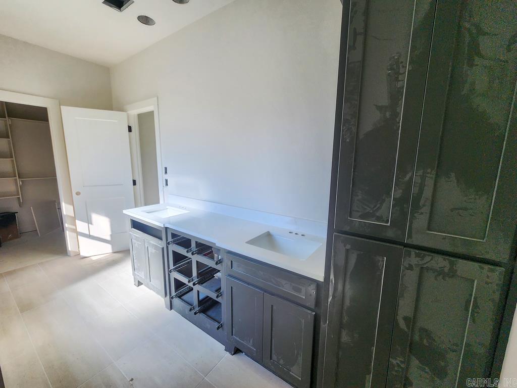 Wellswood - Residential