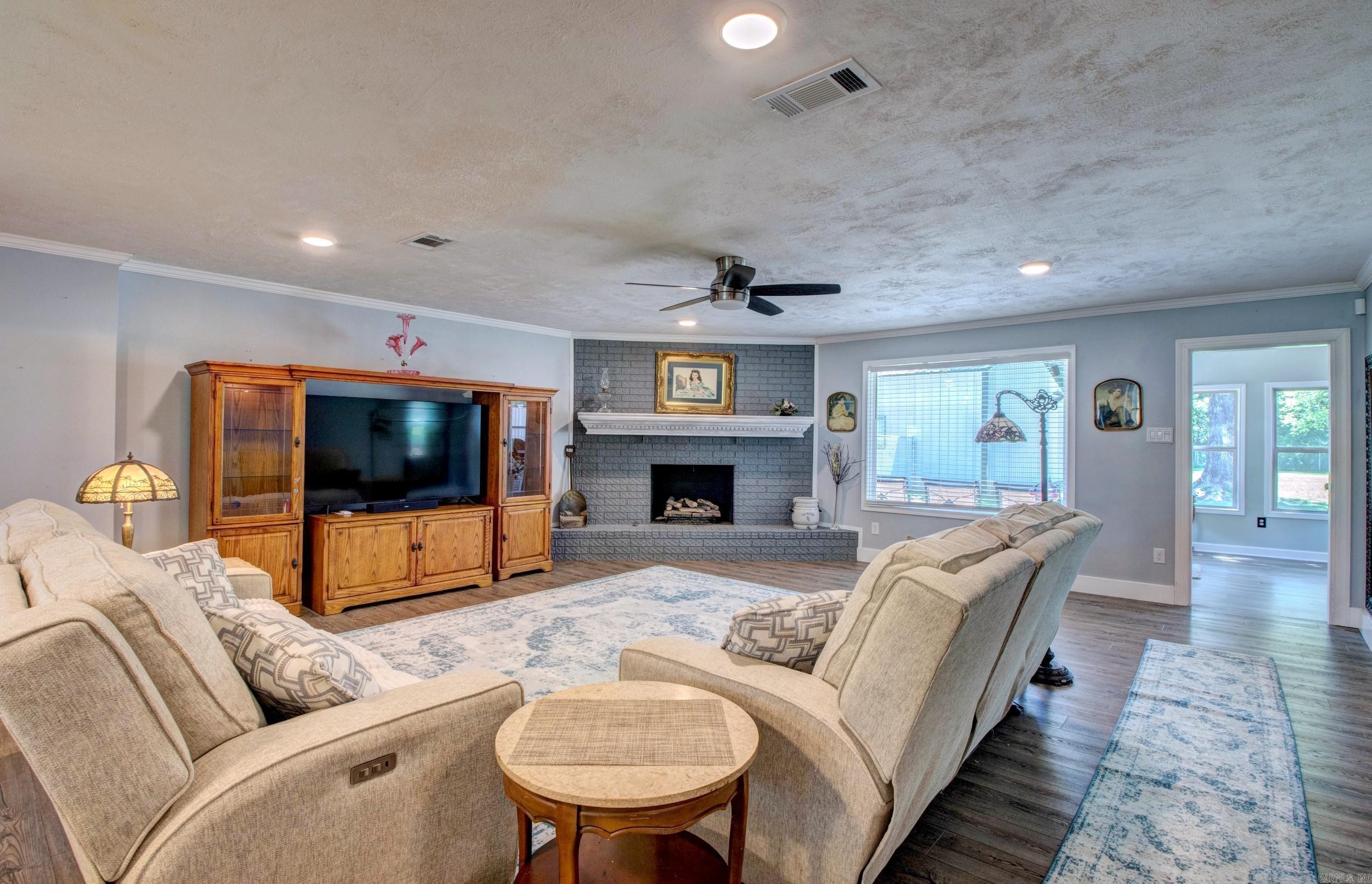 CADDO ACRES - Residential