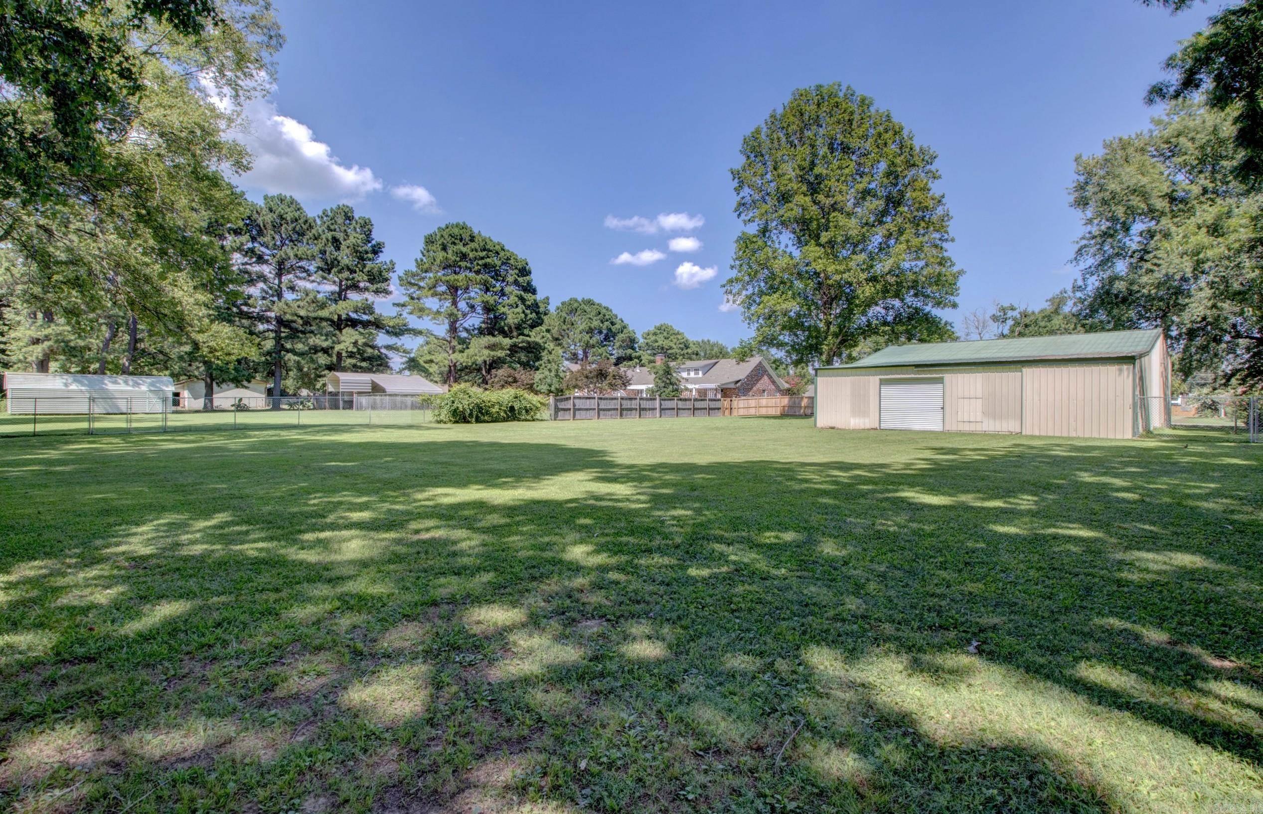 CADDO ACRES - Residential