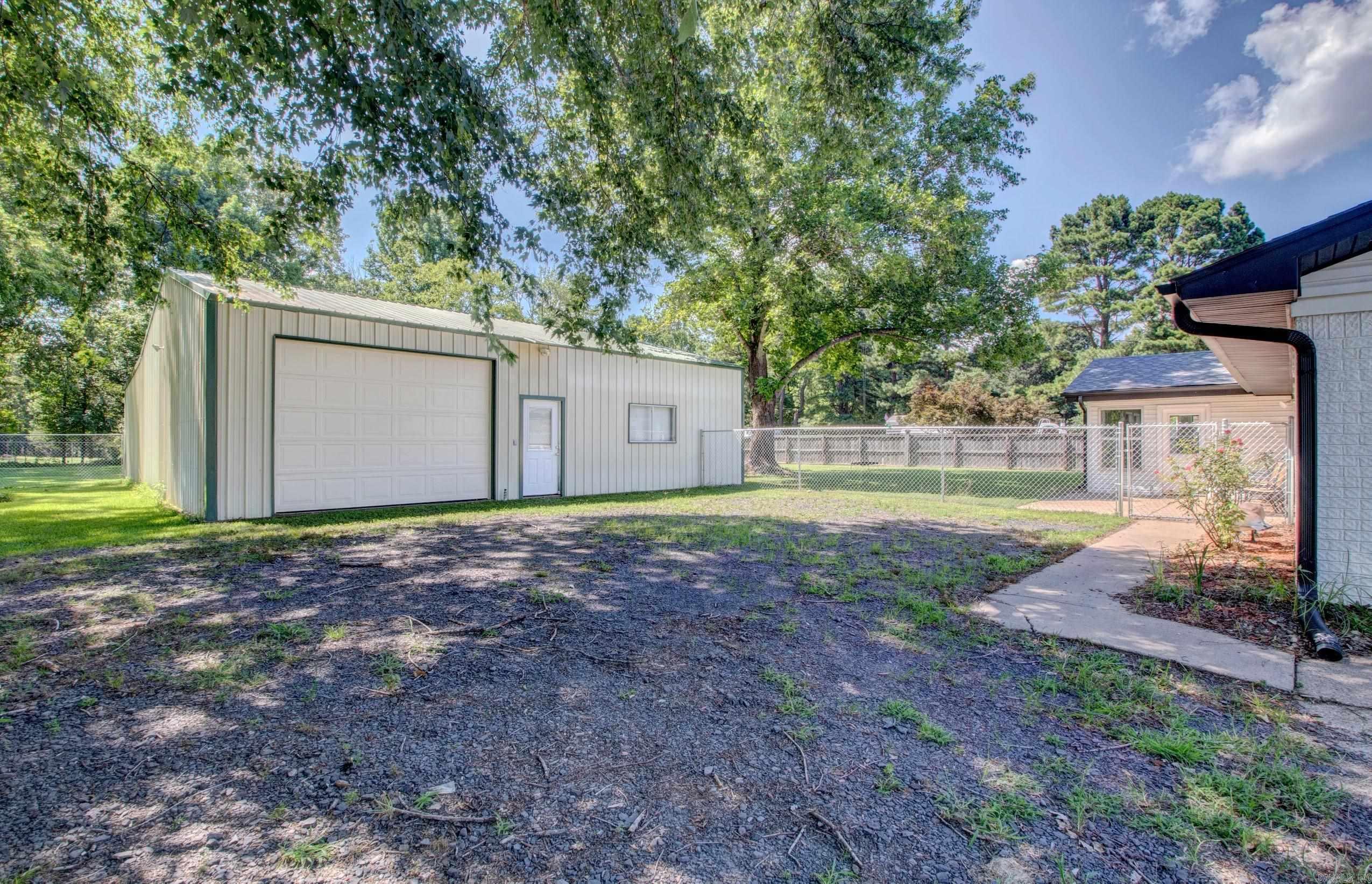 CADDO ACRES - Residential
