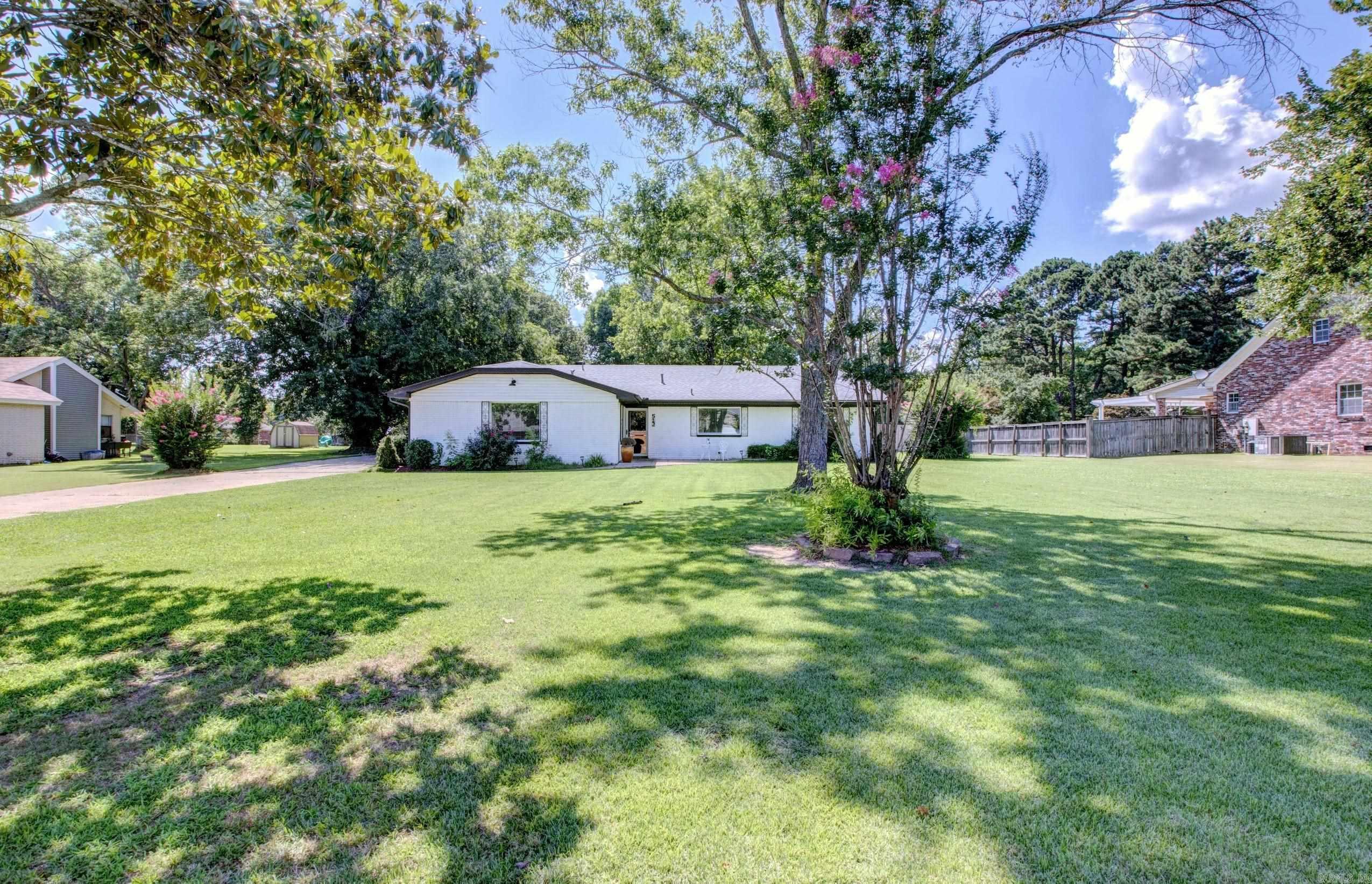 CADDO ACRES - Residential