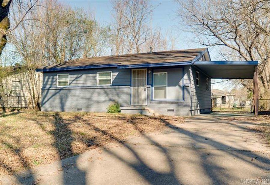 3BD located in the Fourche Dam Pike area in Little Rock. Hard flooring and new paint throughout. Eat-in-kitchen. Quiet neighborhood, and easy access to freeway.   Agents see remarks for showings. no seller property disclosure. tenant occupied