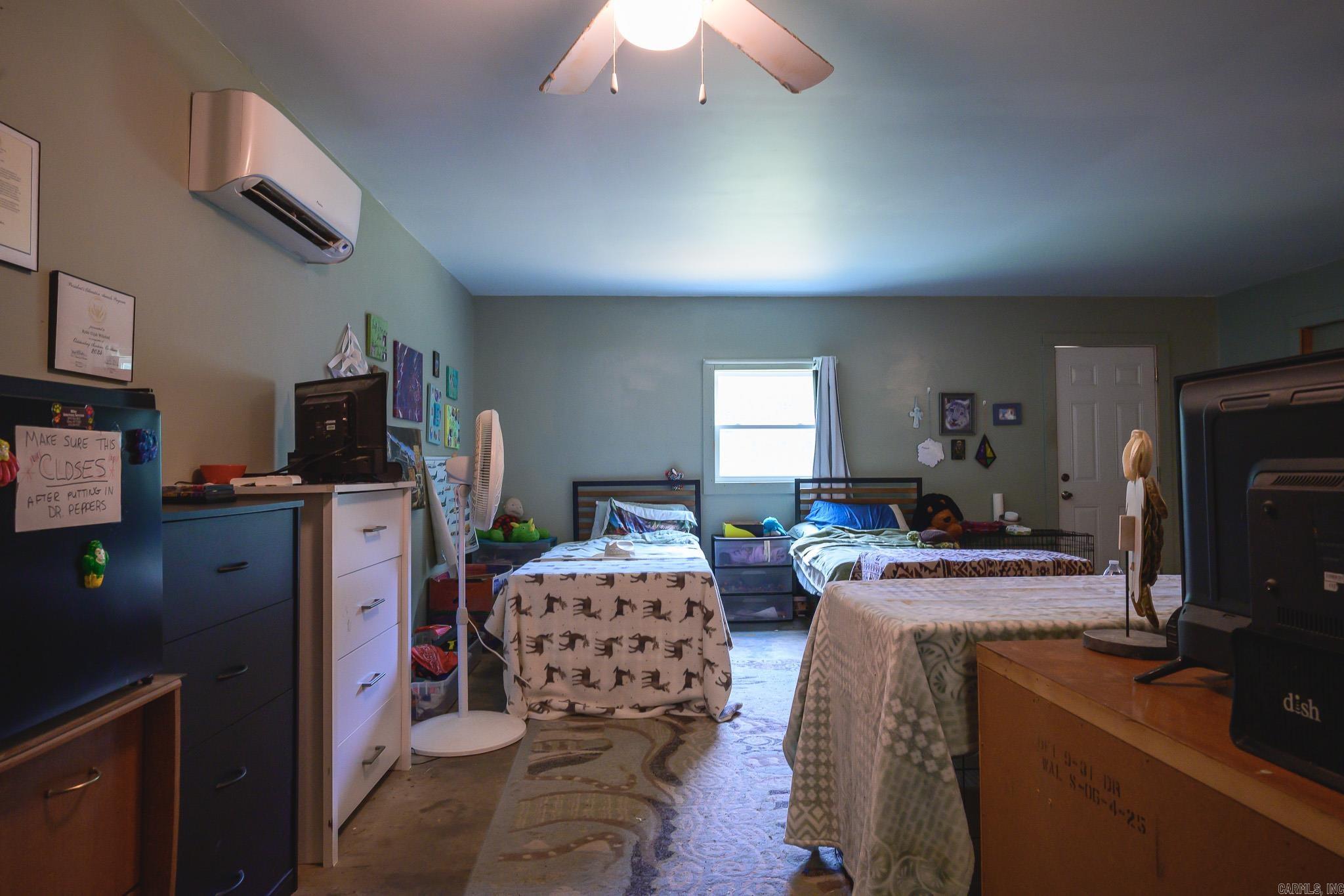 DOGWOOD SPRINGS - Residential