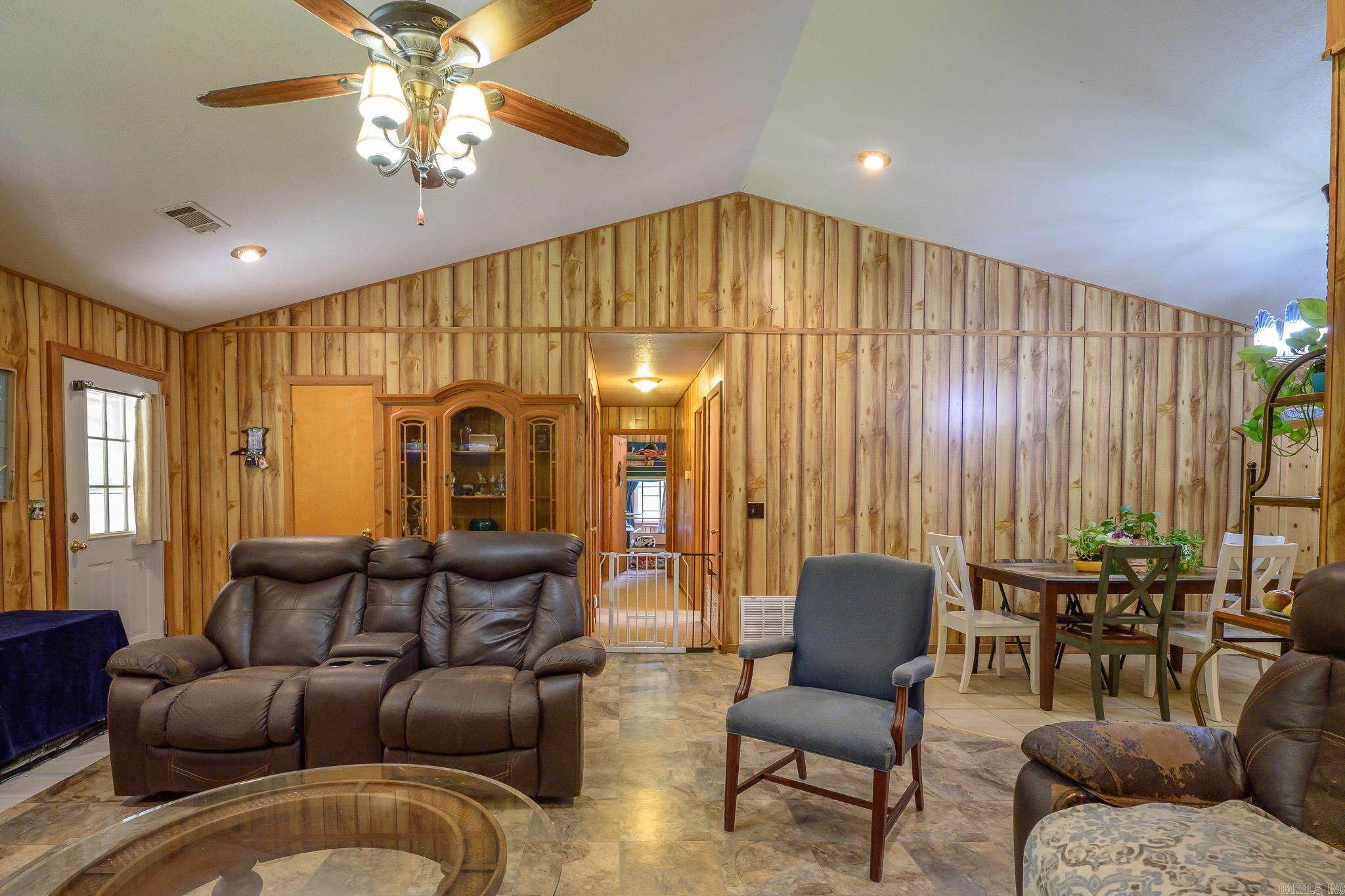 DOGWOOD SPRINGS - Residential