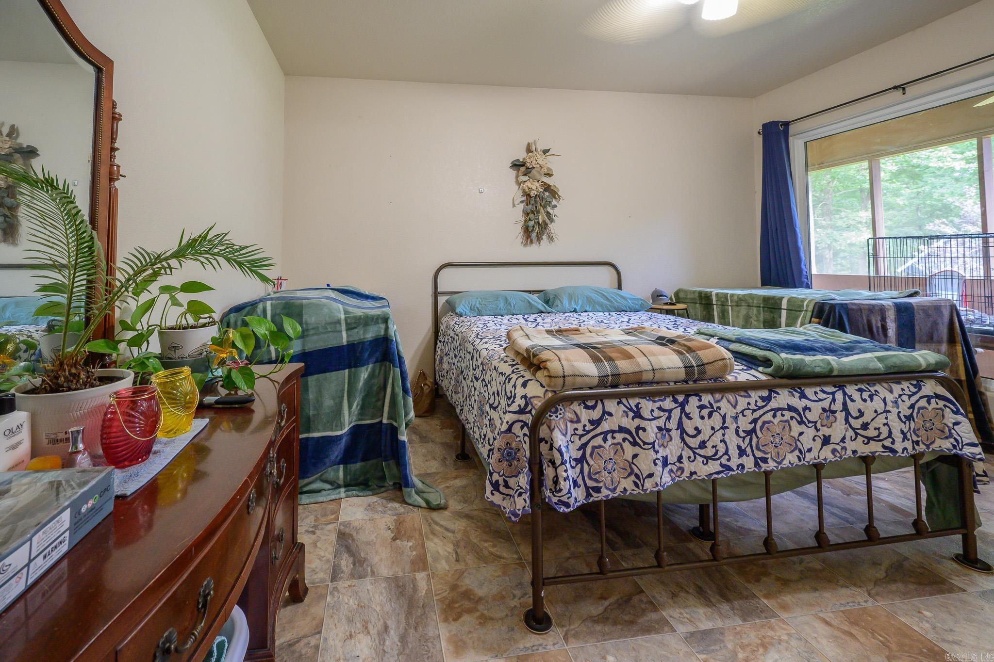 DOGWOOD SPRINGS - Residential