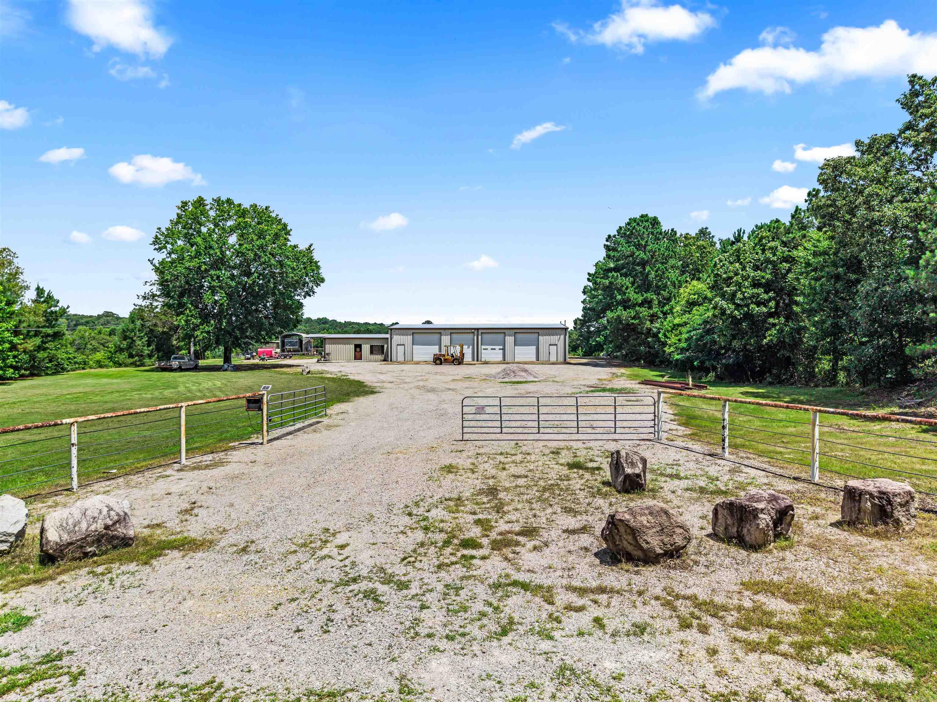 Rolling Hills - Residential