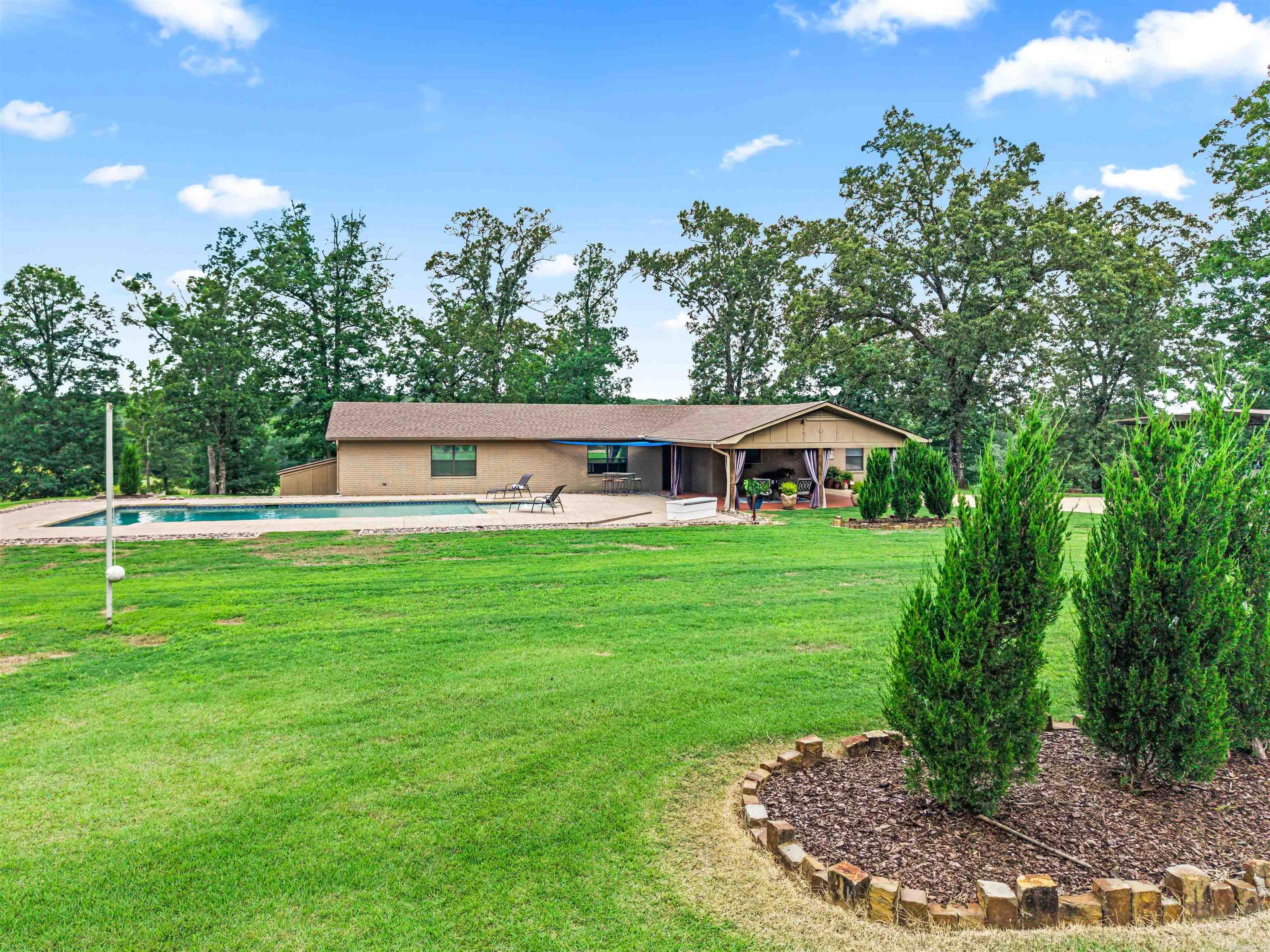 Rolling Hills - Residential
