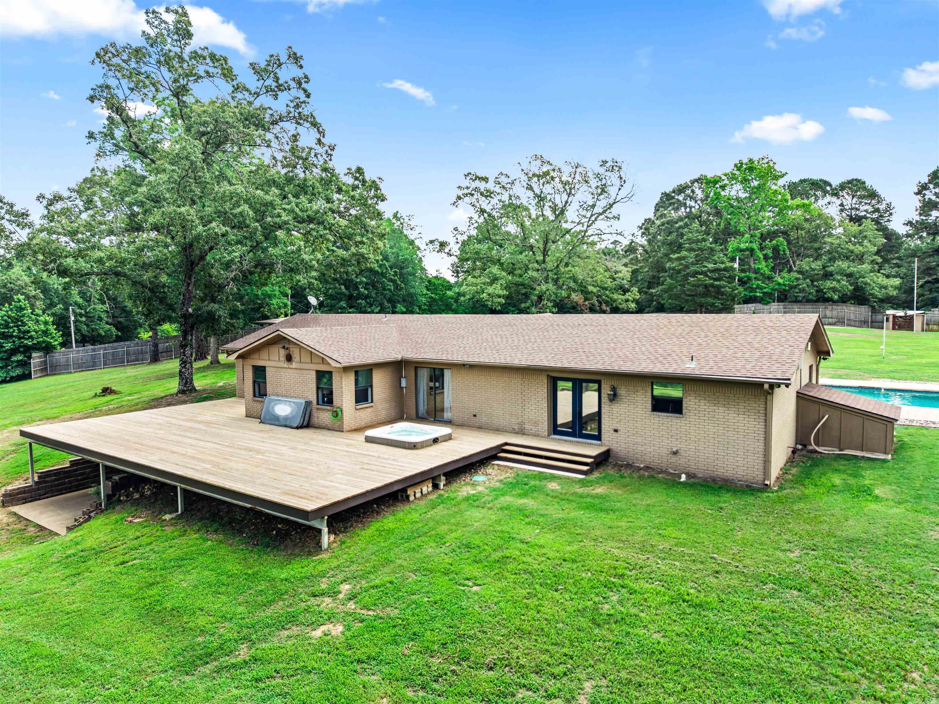 Rolling Hills - Residential