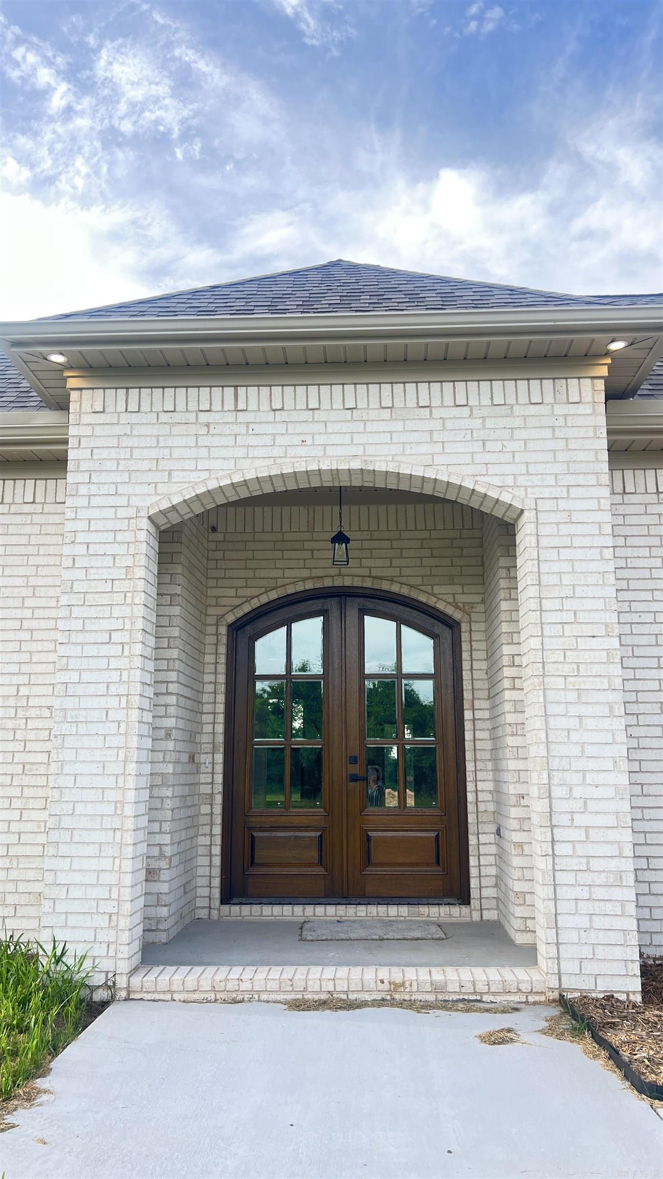 THE GROVE - Residential
