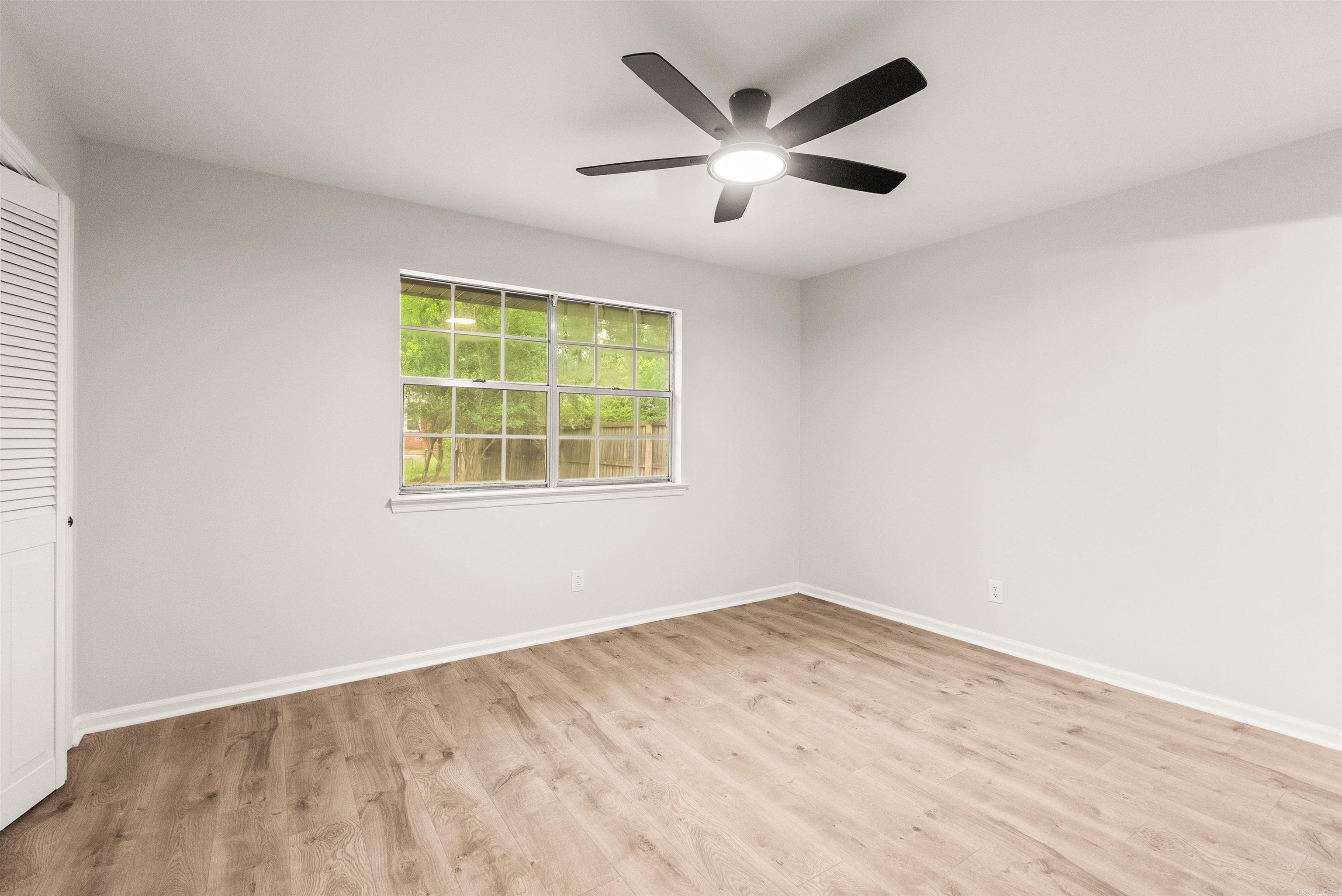 BRIARWOOD - Residential