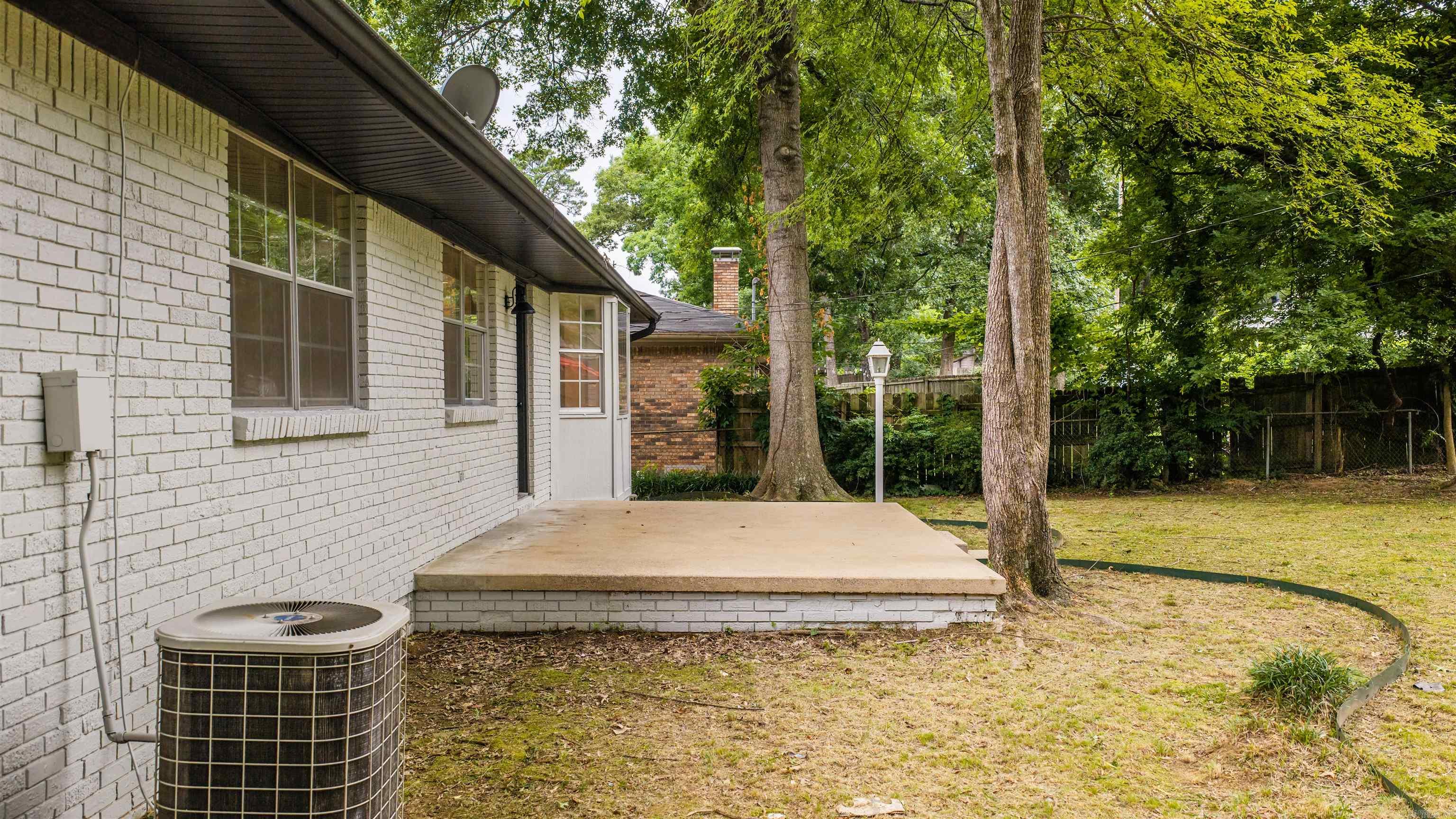 BRIARWOOD - Residential